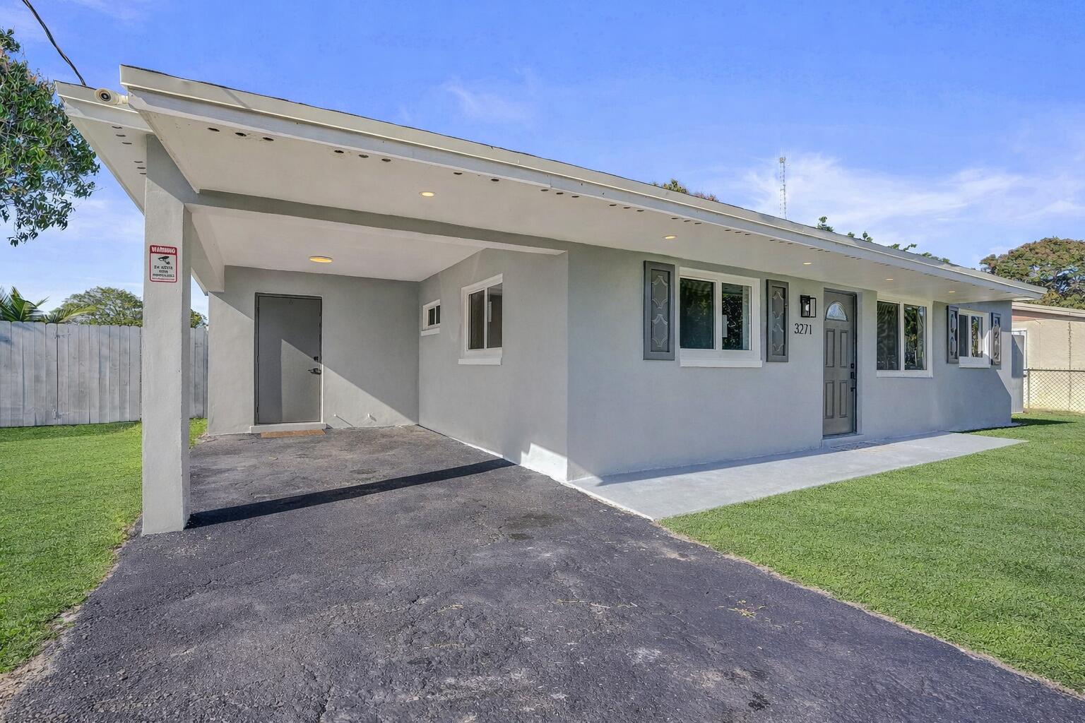 3271 NW 17th Lauderhill, FL 33311