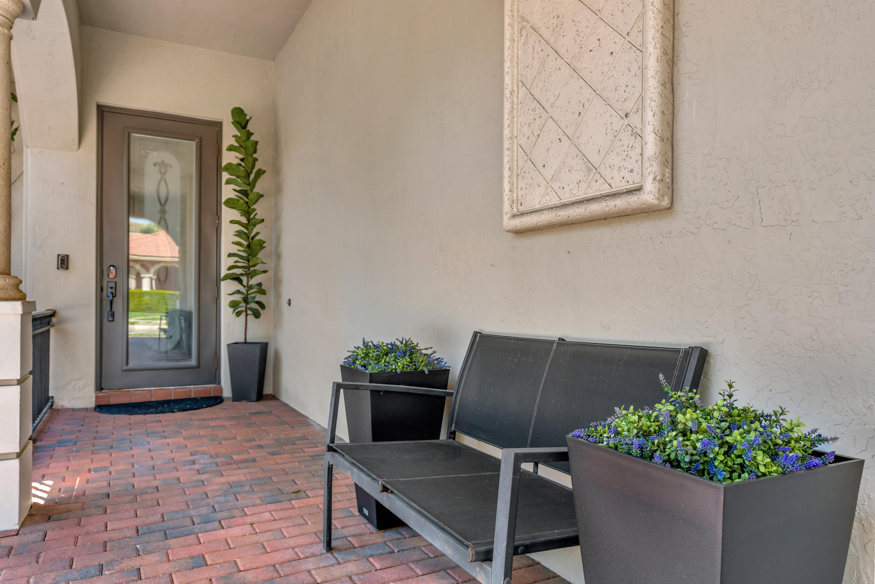 207 Via Rosina Jupiter, FL 33458