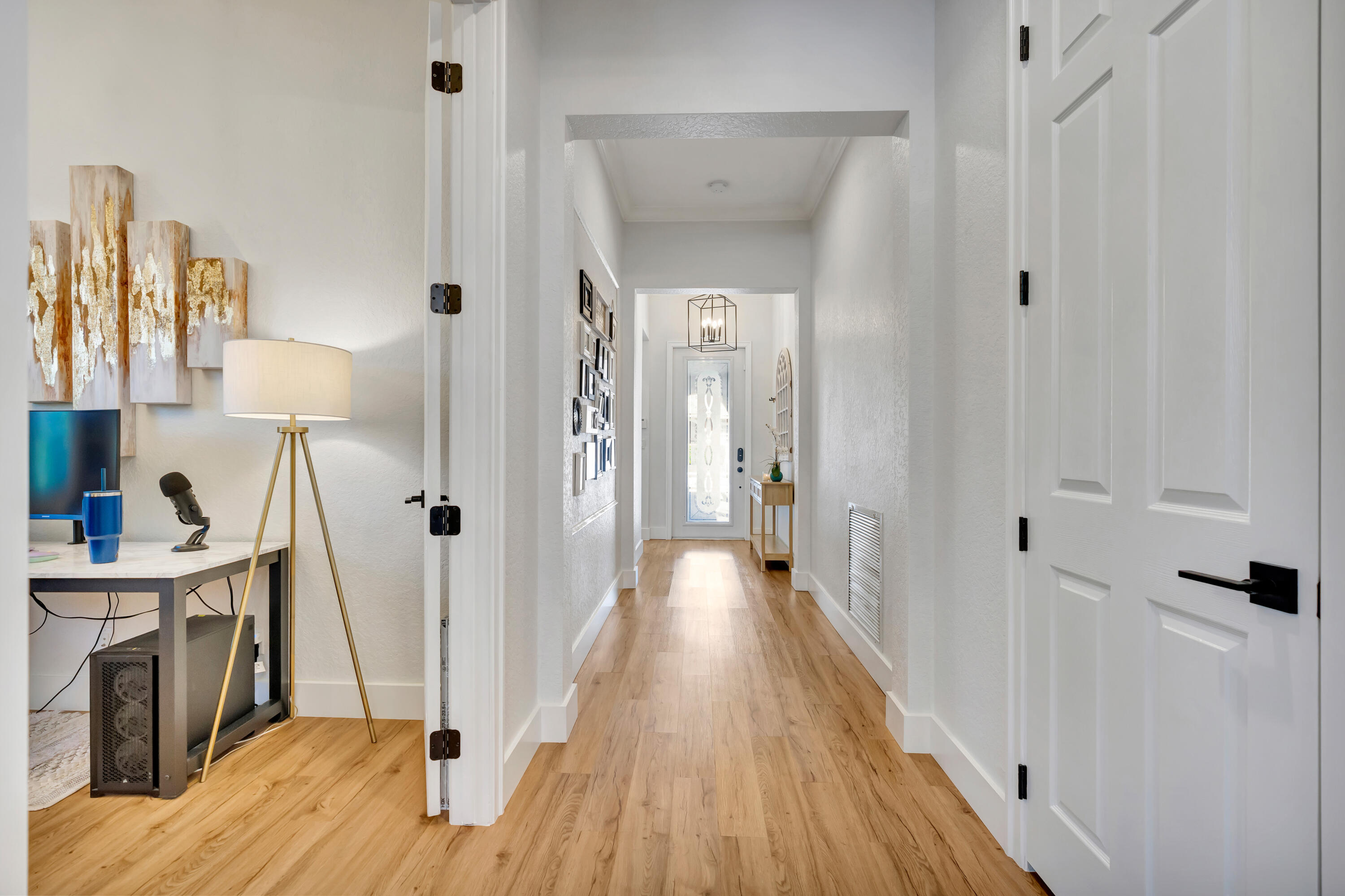 207 Via Rosina Jupiter, FL 33458