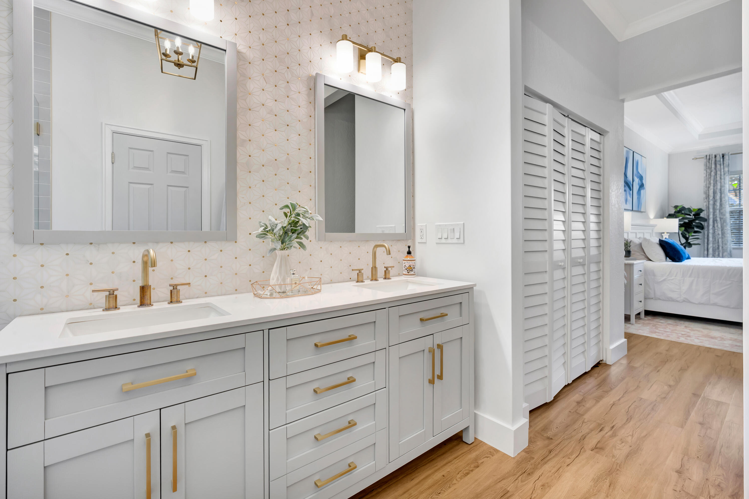 207 Via Rosina Jupiter, FL 33458