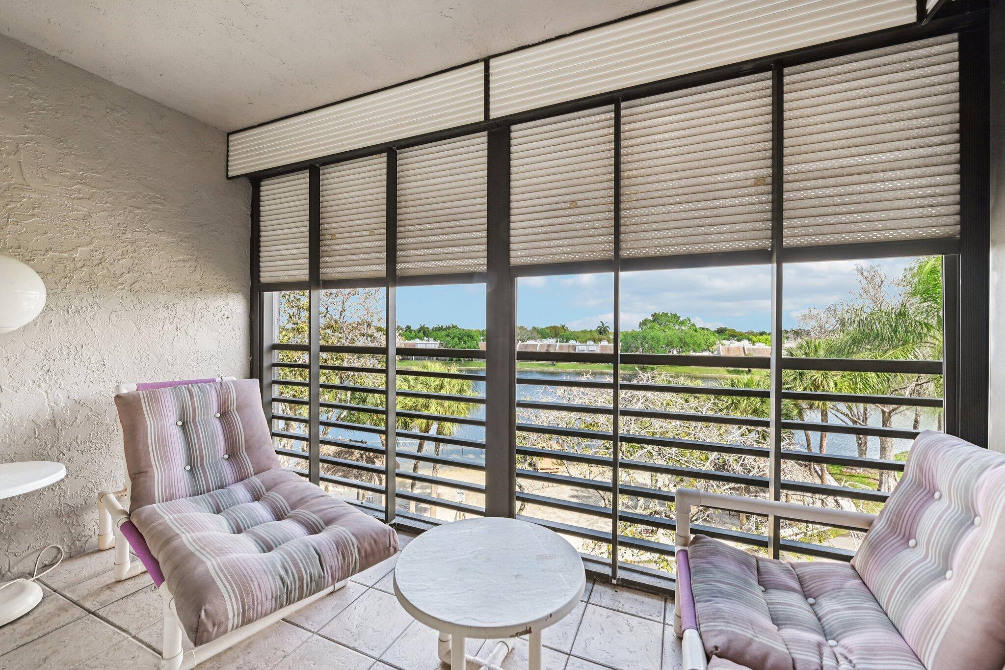 1101 Colony Pt #404 Pembroke Pines, FL 33026