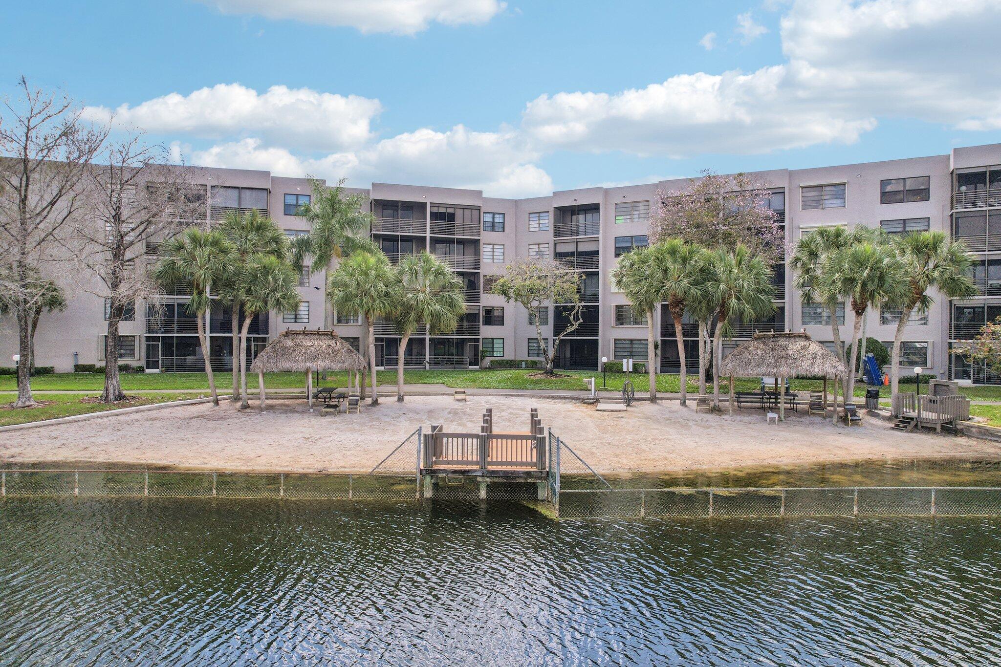 1101 Colony Pt #404 Pembroke Pines, FL 33026