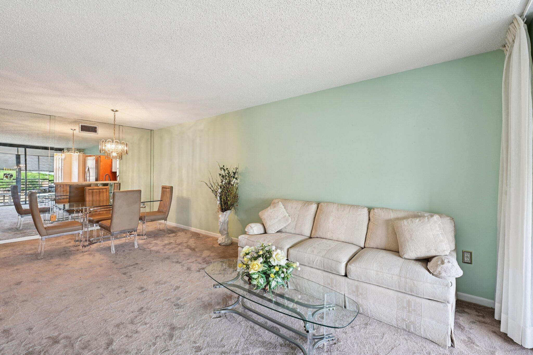 1101 Colony Pt #404 Pembroke Pines, FL 33026