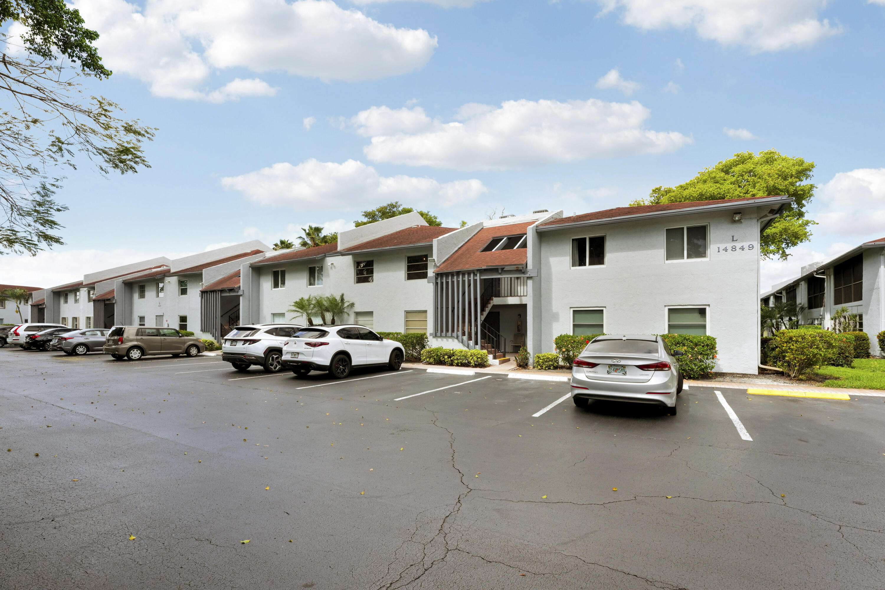 14849 Cumberland #2070