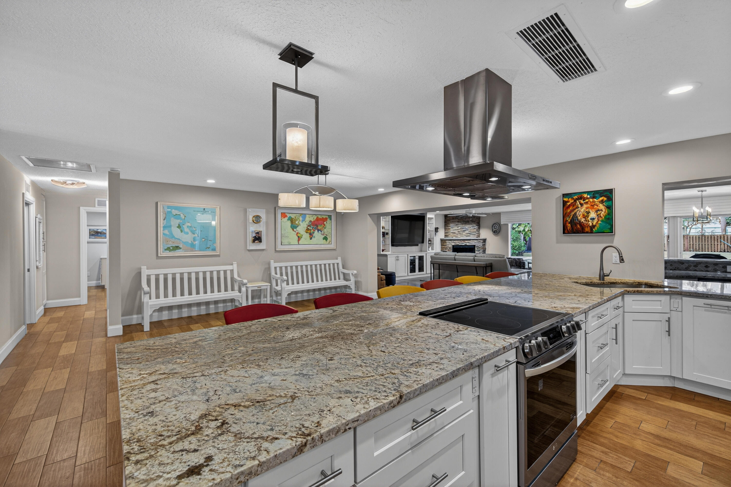 2535 SW 30th Fort Lauderdale, FL 33312