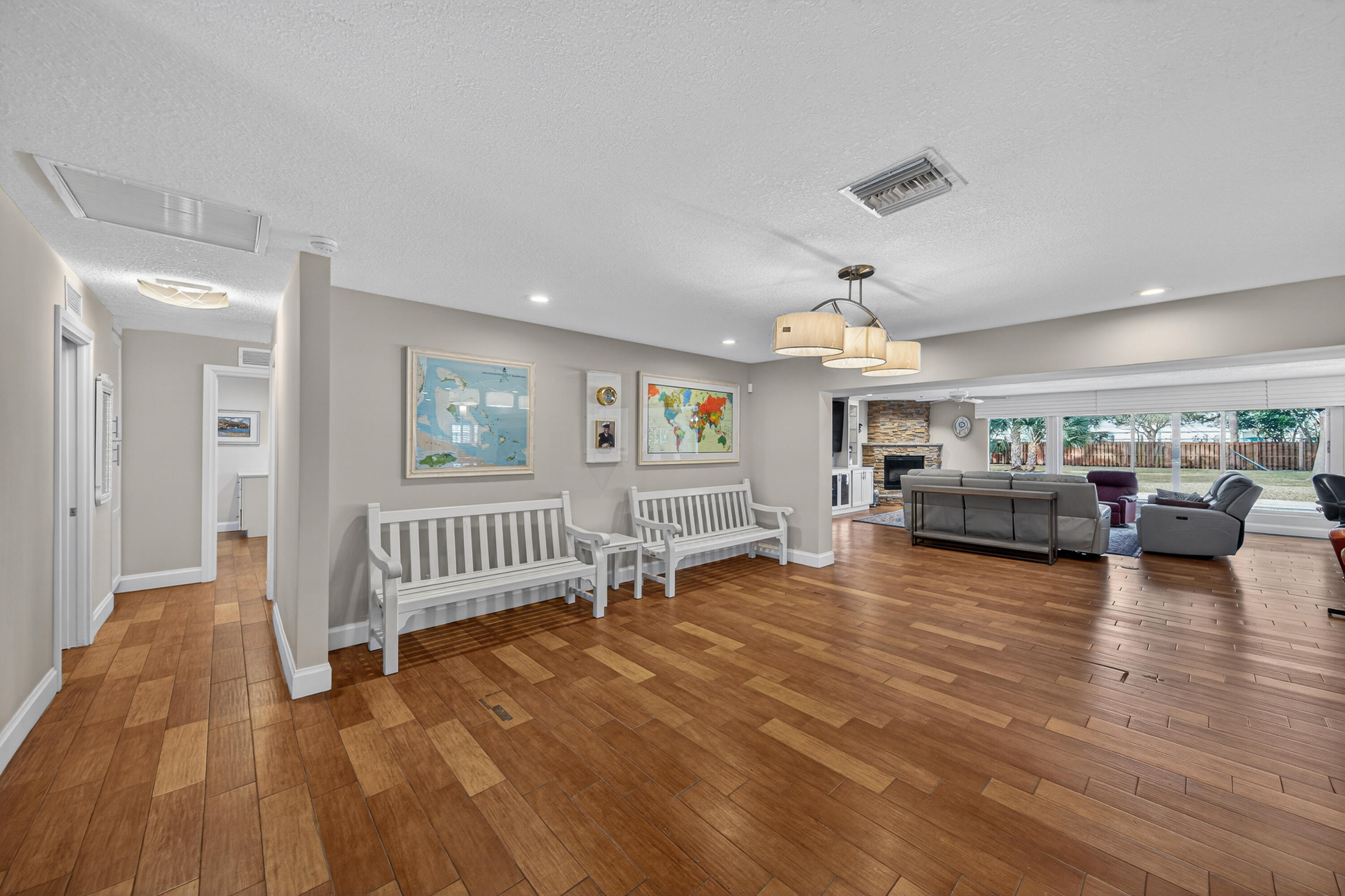 2535 SW 30th Fort Lauderdale, FL 33312