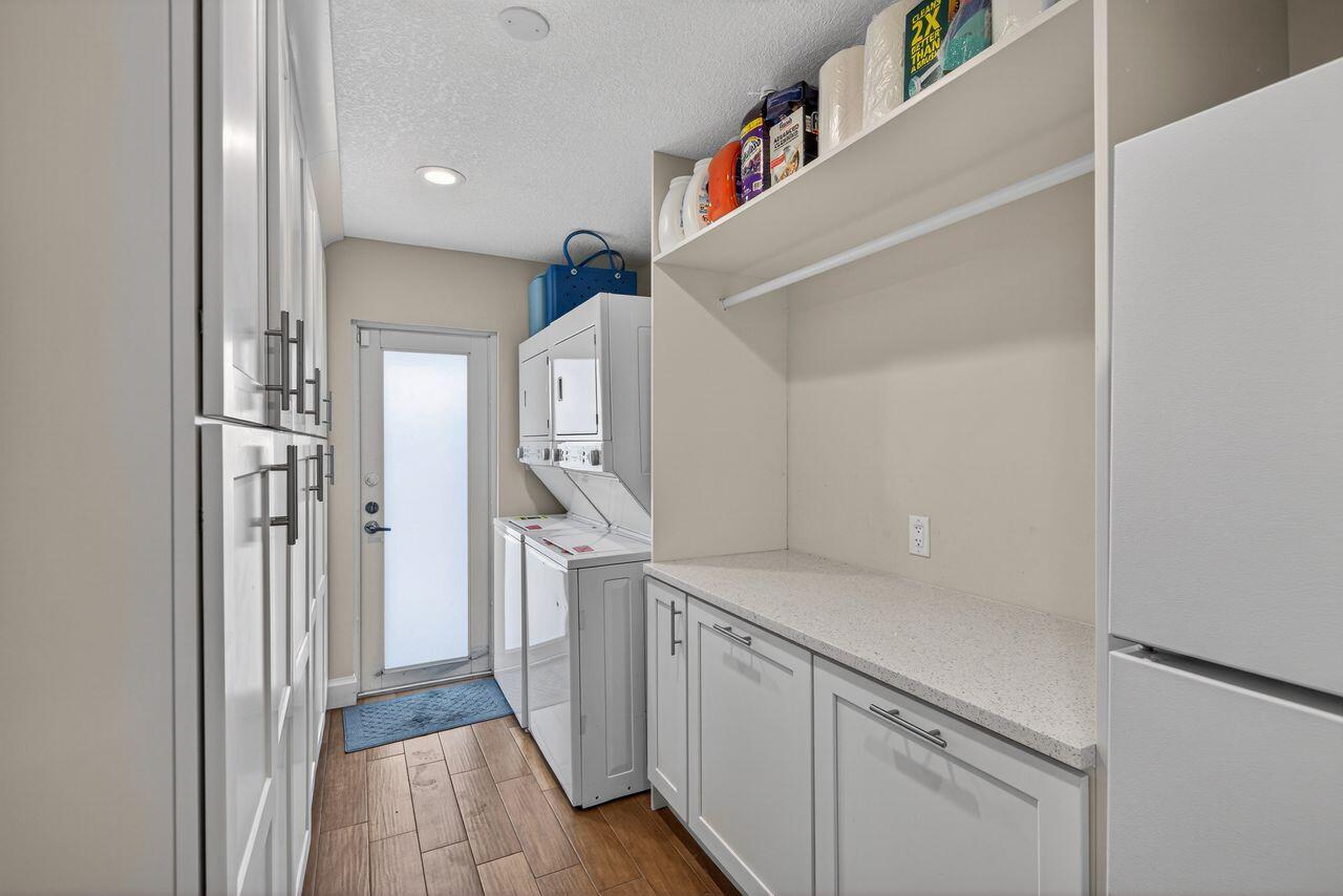 2535 SW 30th Fort Lauderdale, FL 33312