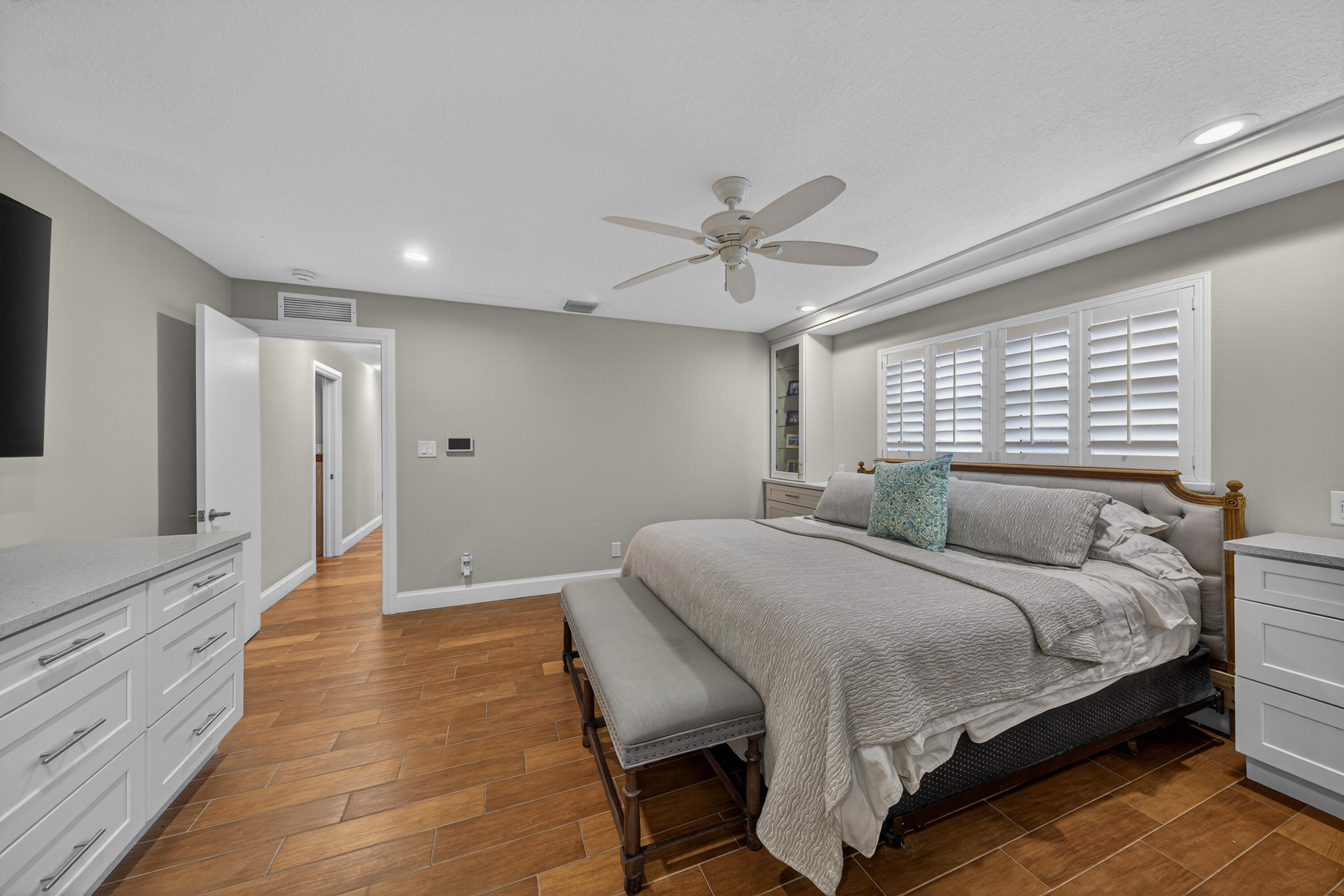 2535 SW 30th Fort Lauderdale, FL 33312
