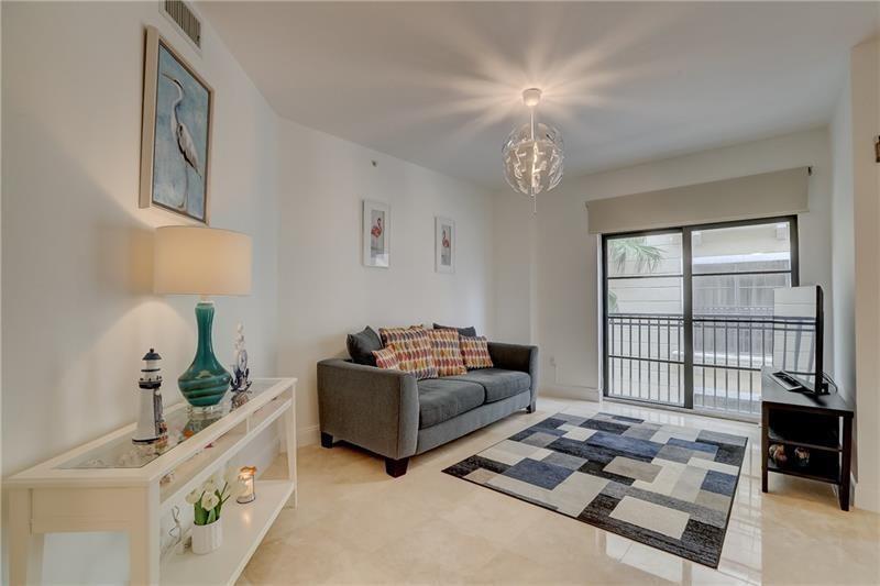 2409 N Ocean #427 Fort Lauderdale, FL 33305
