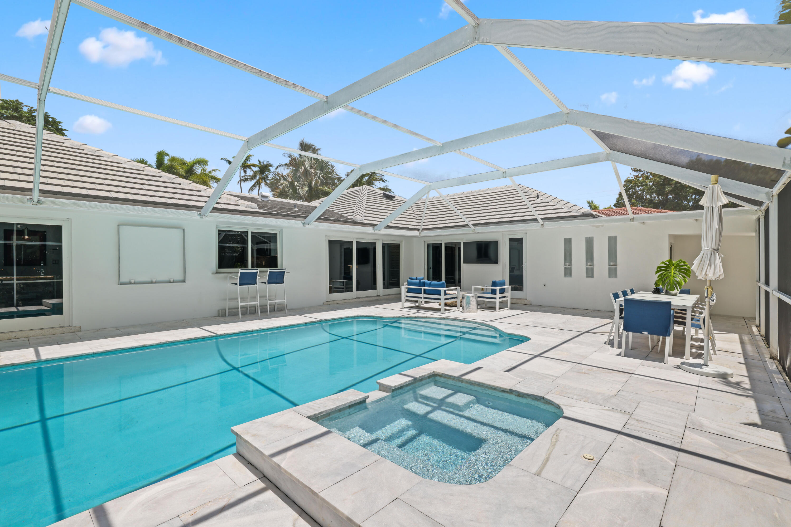 2920 NE 52nd Fort Lauderdale, FL 33308