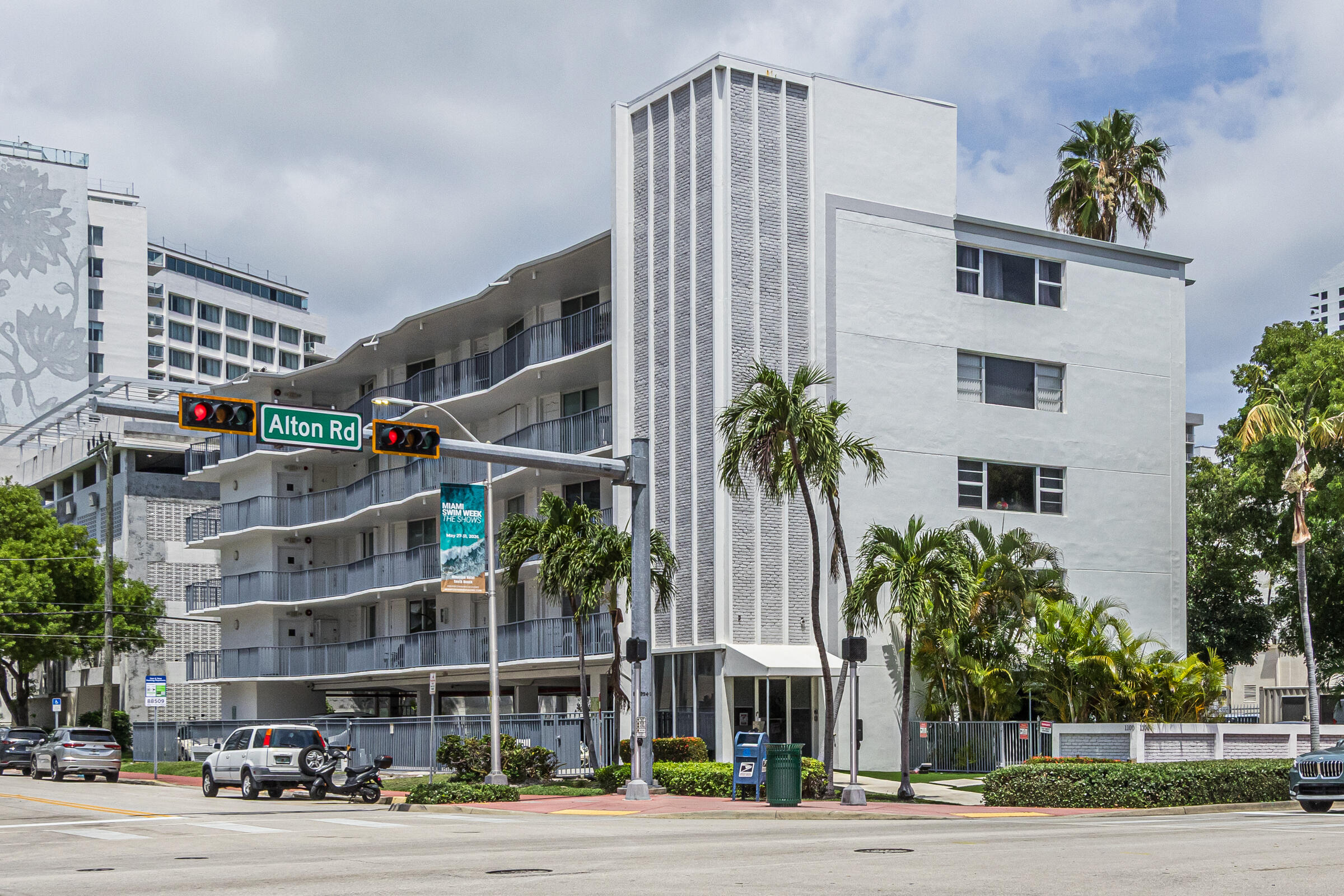 1100 Alton #2f