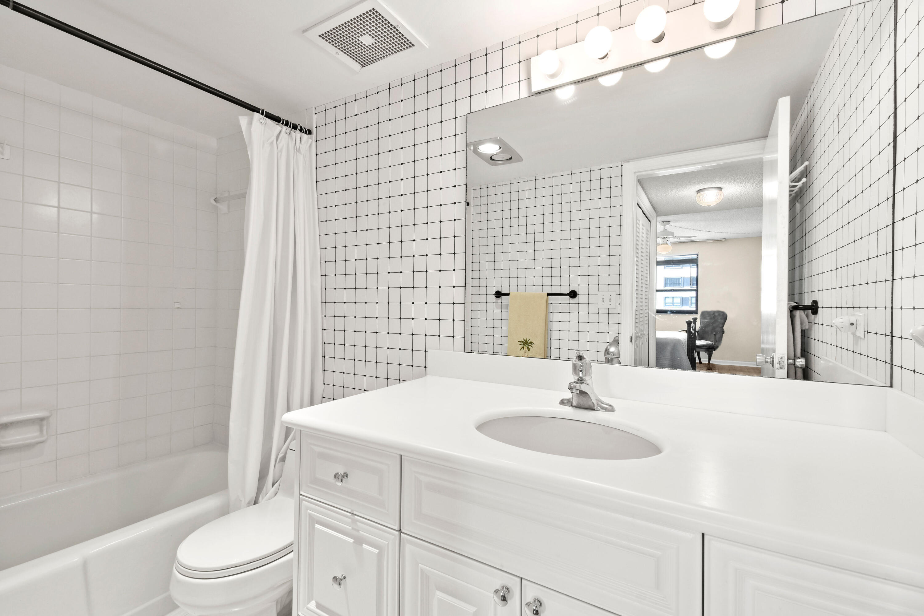 1200 Marine #601 North Palm Beach, FL 33408