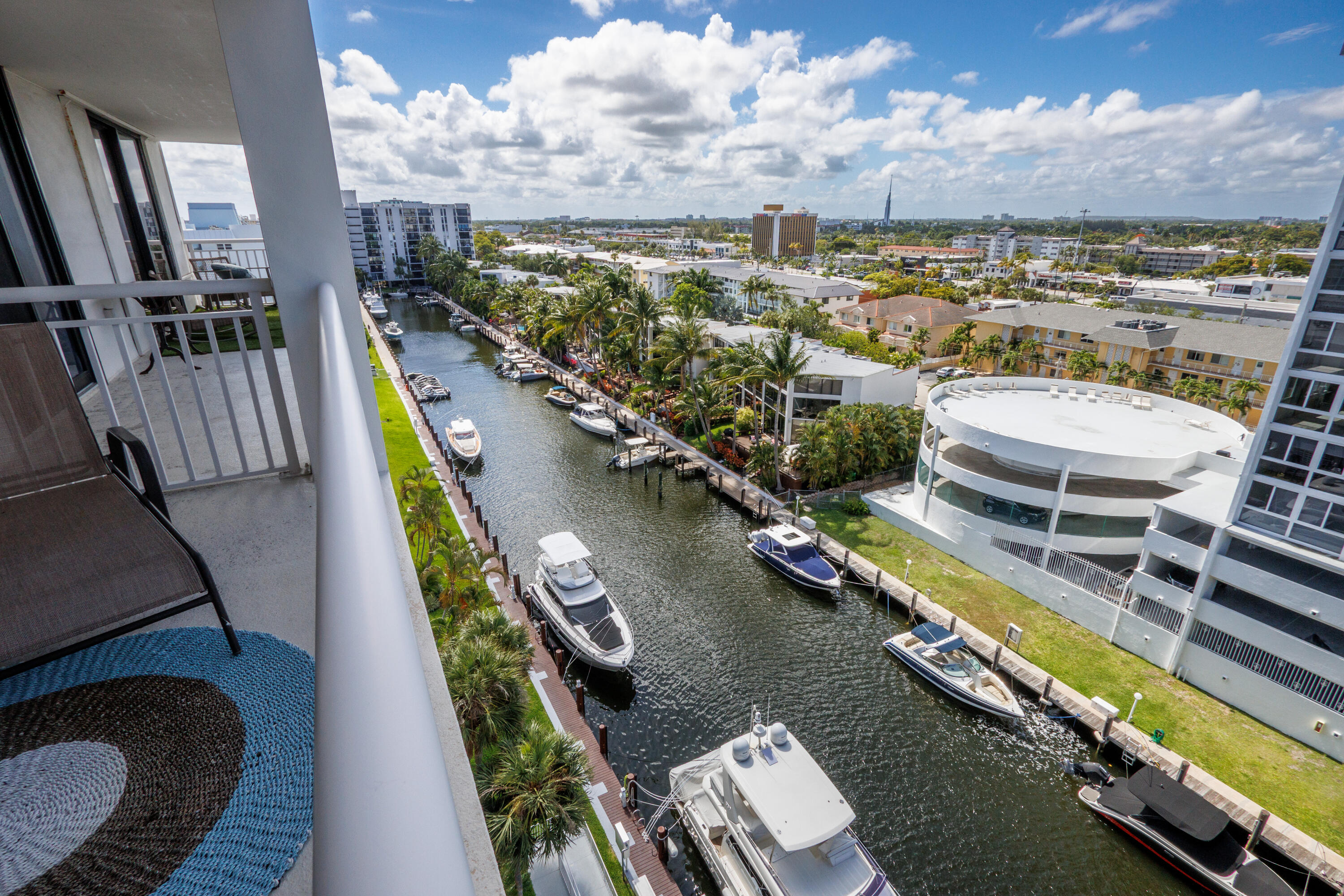 3100 NE 48th #806 Fort Lauderdale, FL 33308