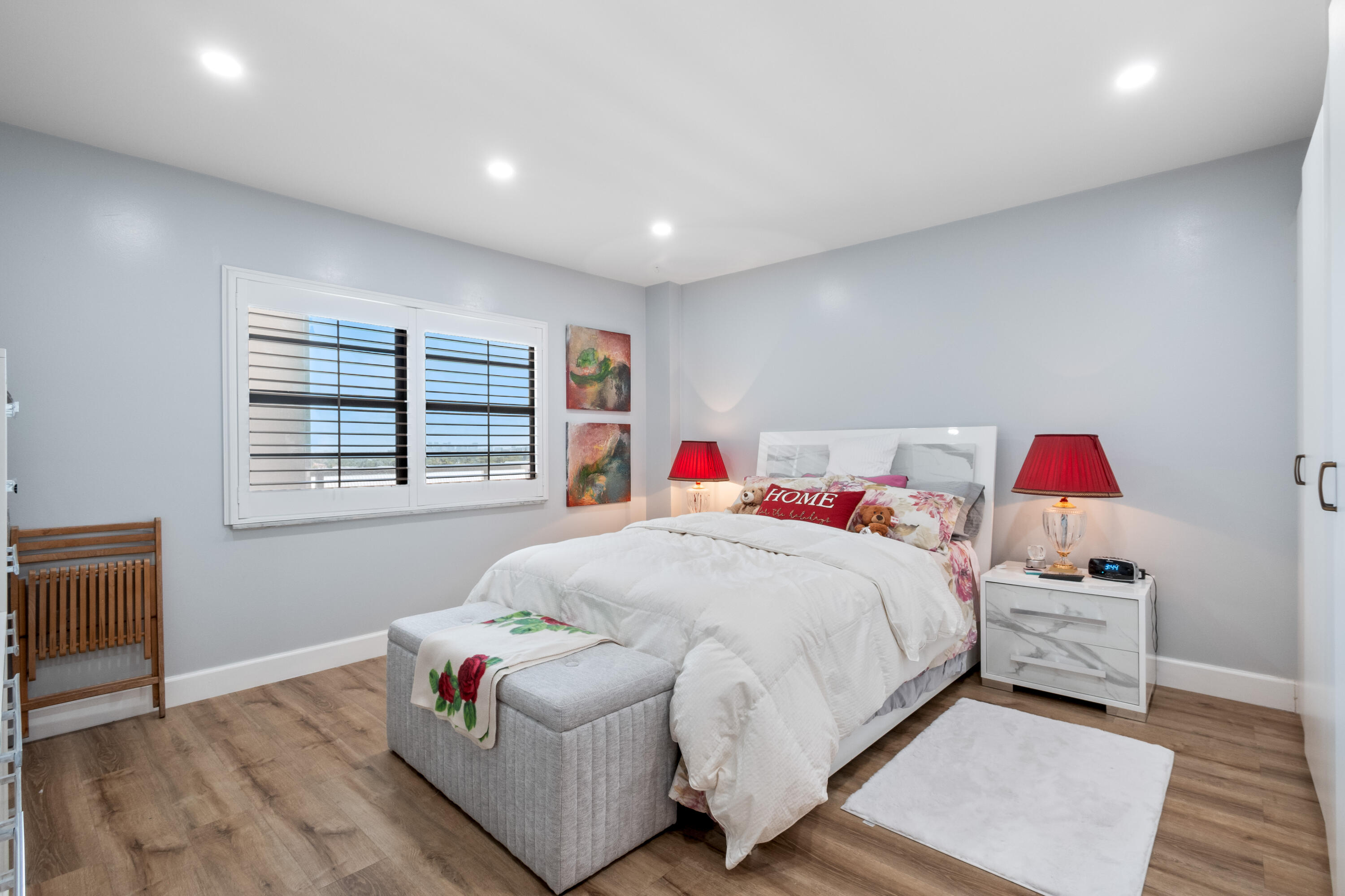 3100 NE 48th #806 Fort Lauderdale, FL 33308