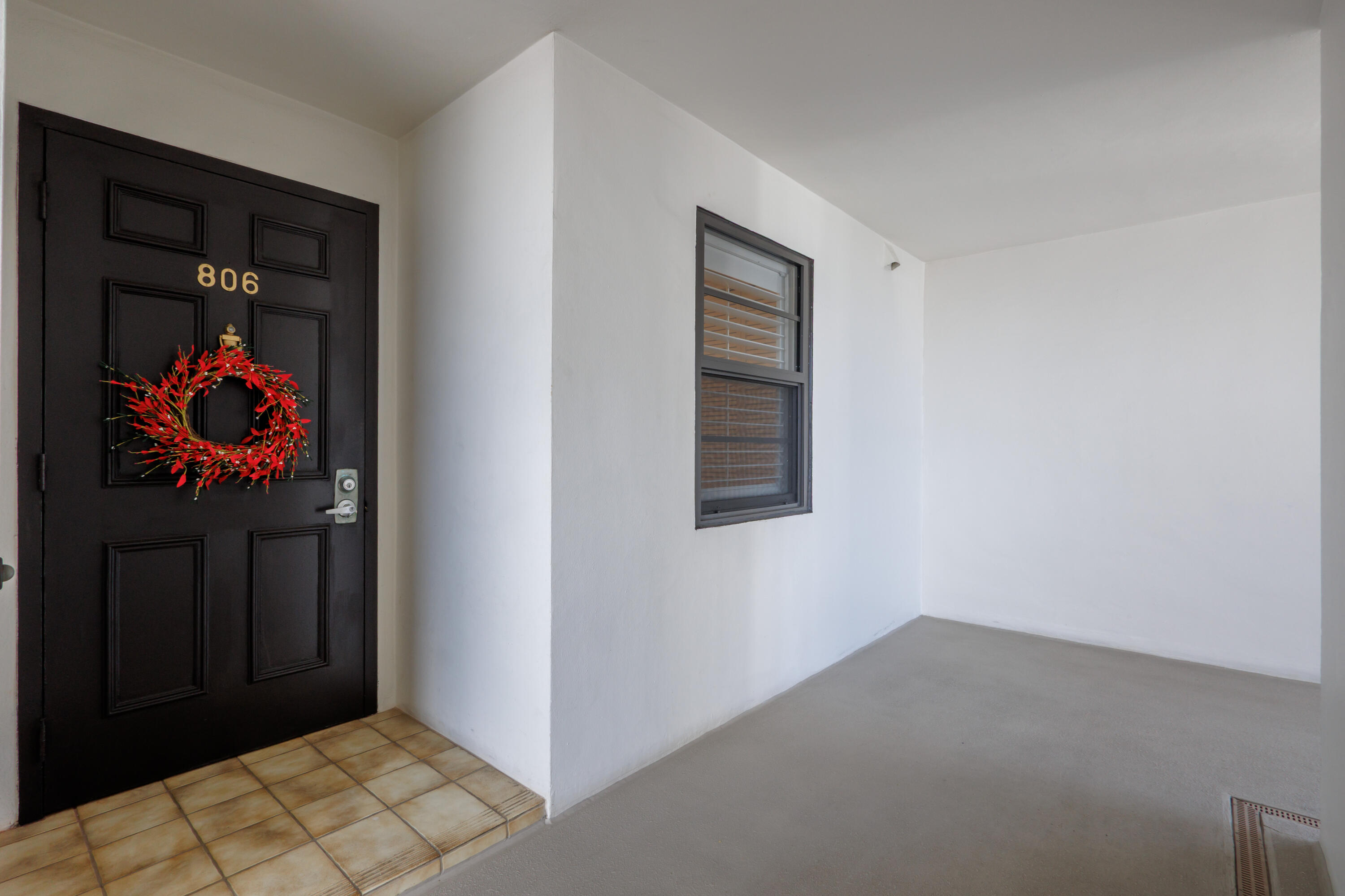 3100 NE 48th #806 Fort Lauderdale, FL 33308