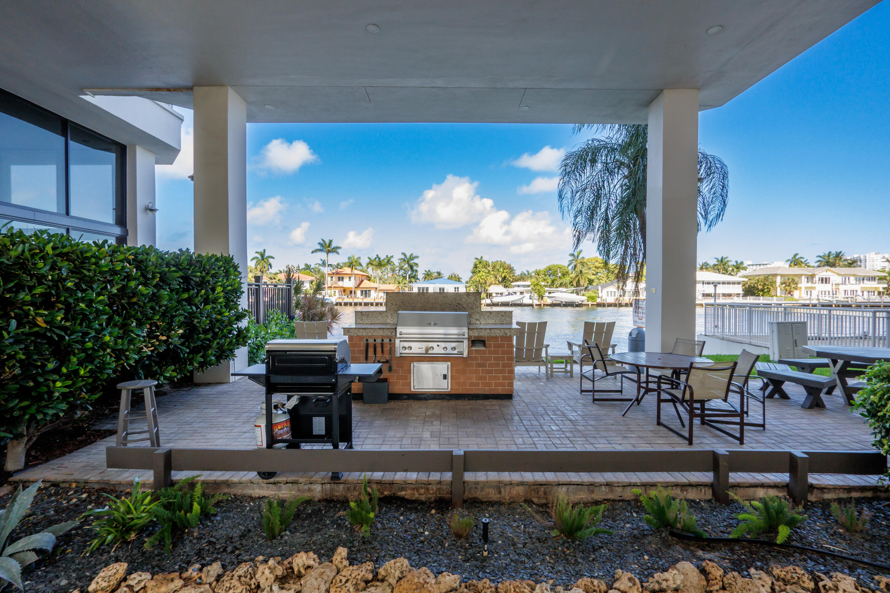 3100 NE 48th #806 Fort Lauderdale, FL 33308