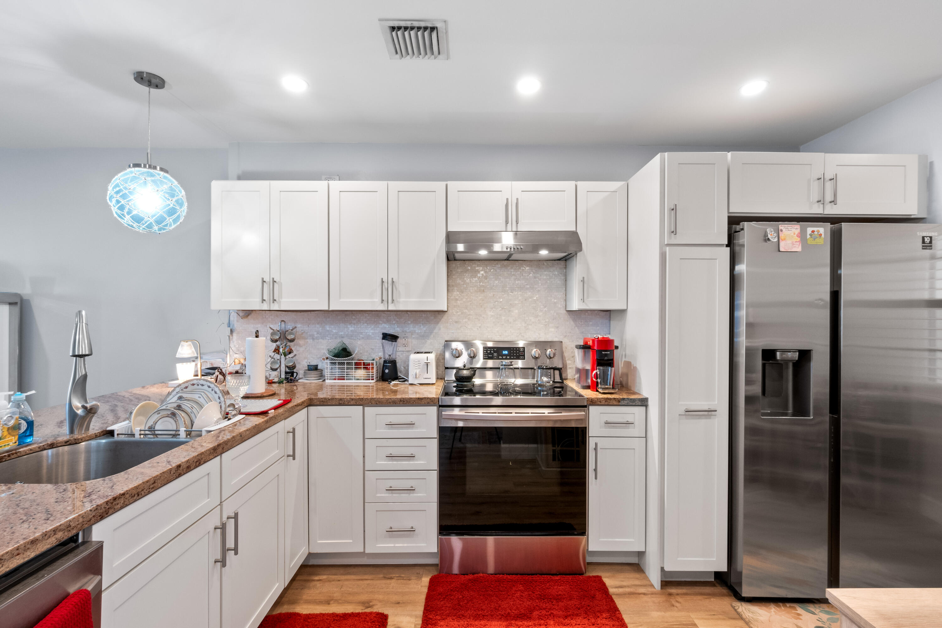 3100 NE 48th #806 Fort Lauderdale, FL 33308