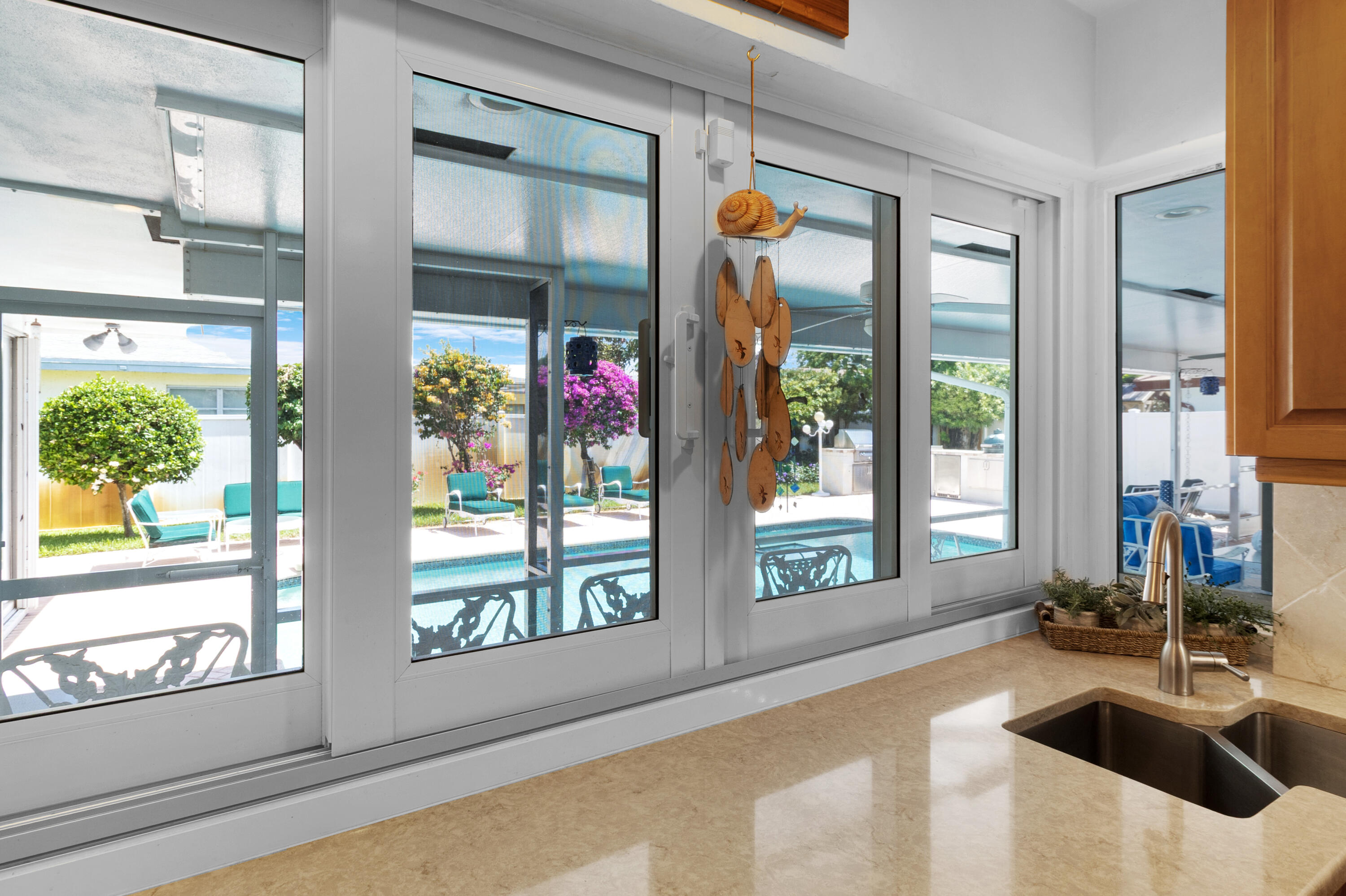 2141 NE 67th Fort Lauderdale, FL 33308