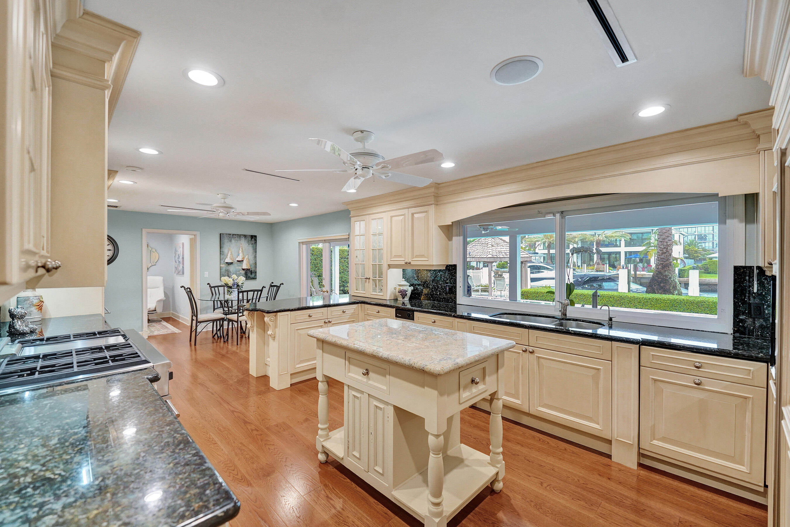 163 Nurmi Fort Lauderdale, FL 33301