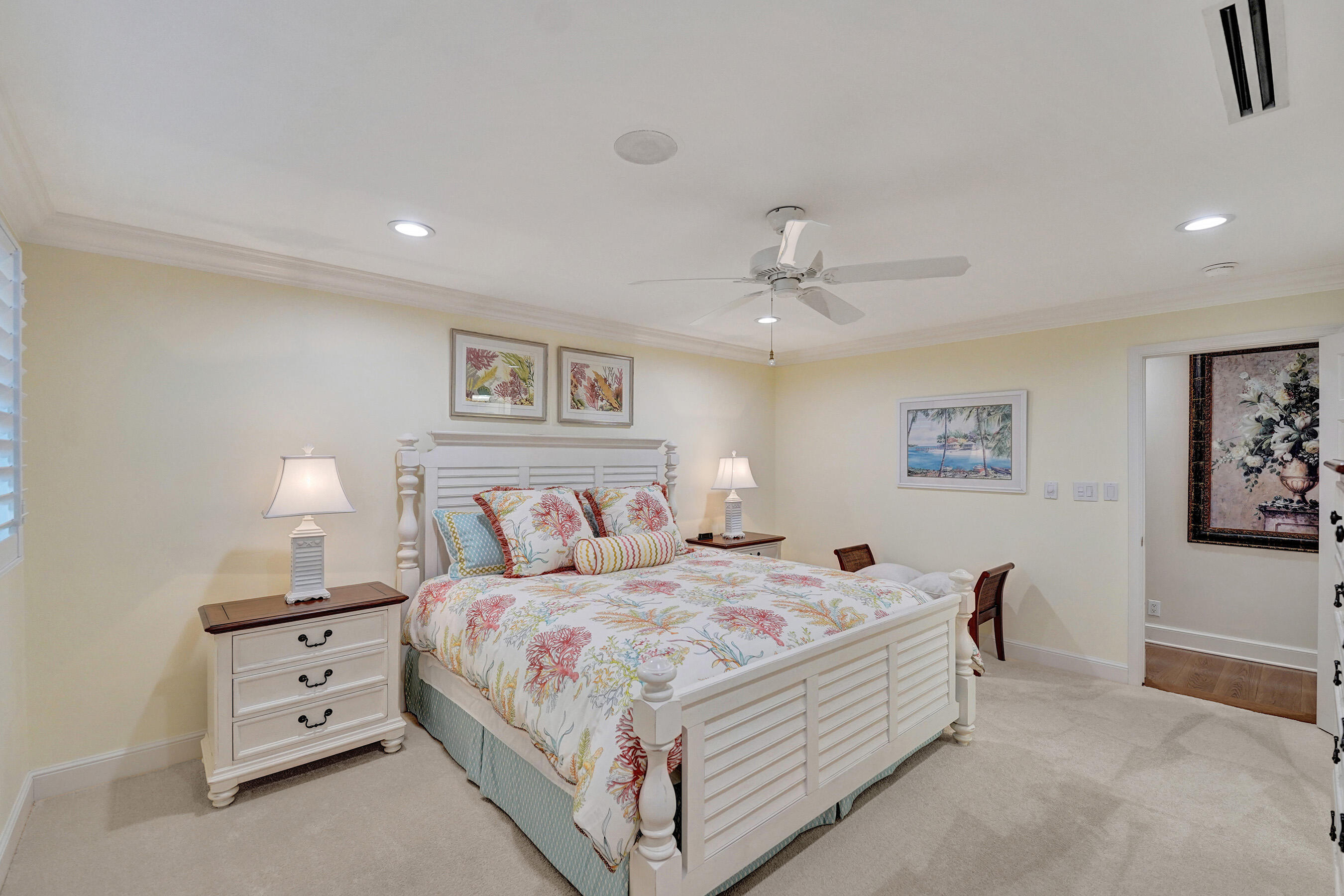 163 Nurmi Fort Lauderdale, FL 33301