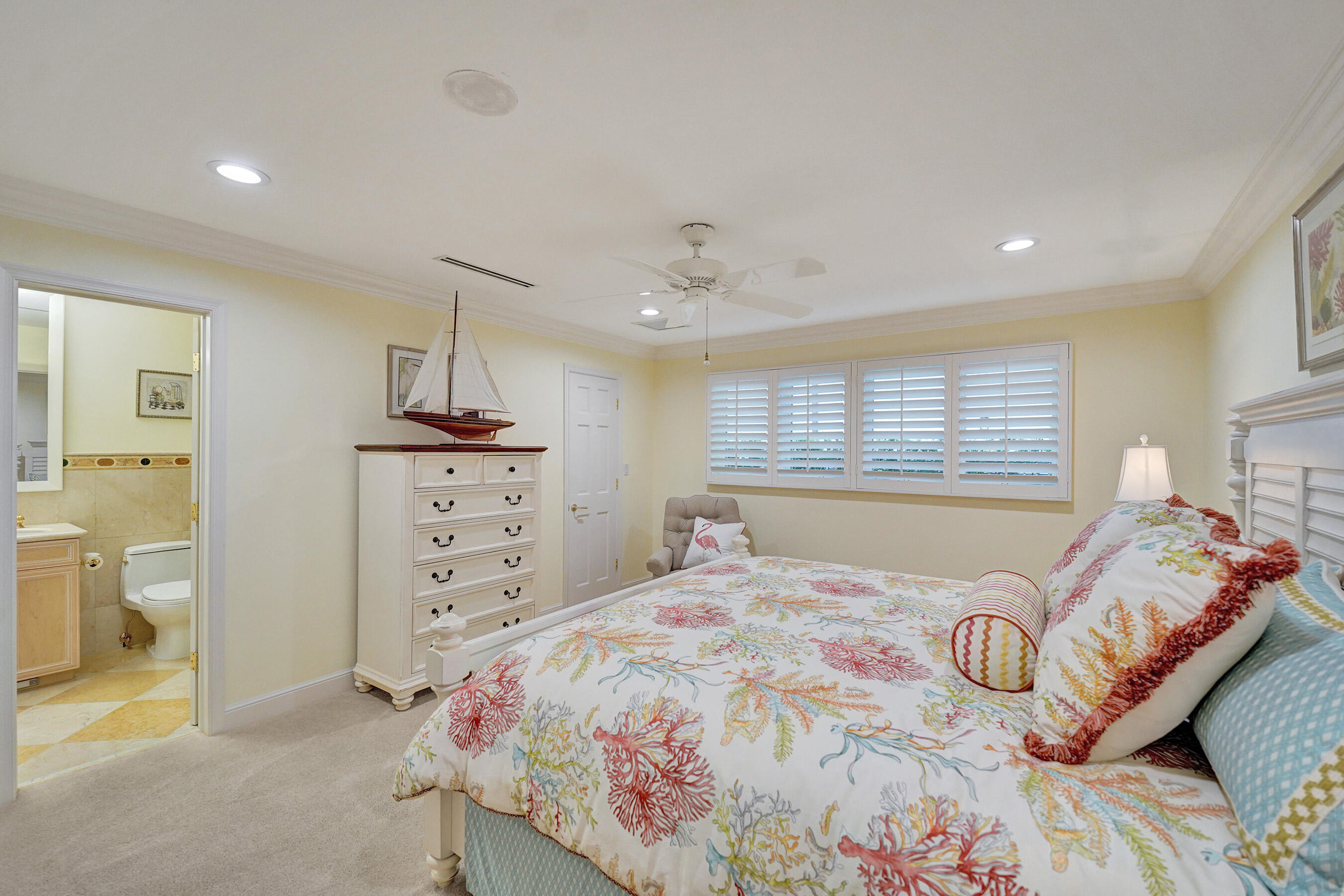 163 Nurmi Fort Lauderdale, FL 33301