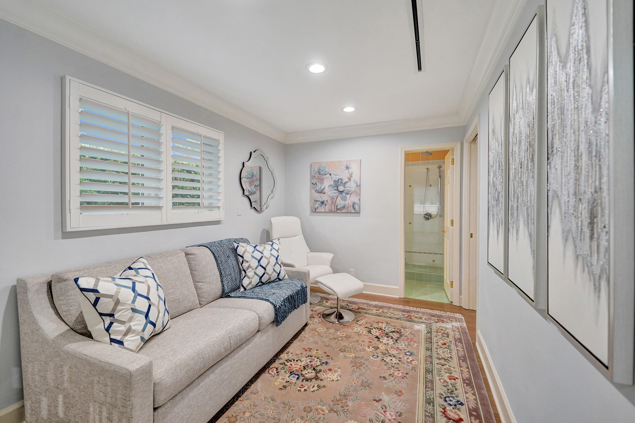 163 Nurmi Fort Lauderdale, FL 33301