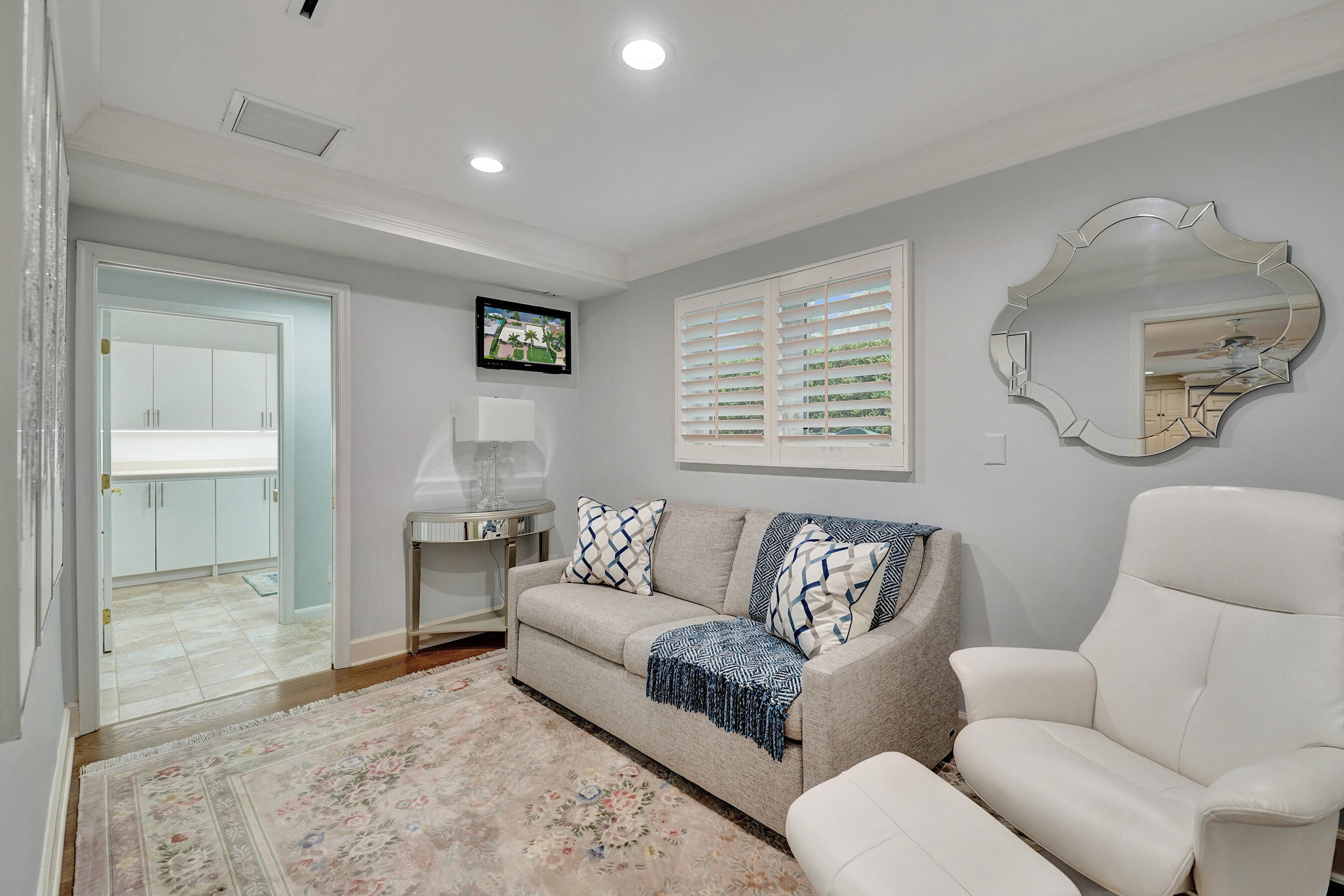 163 Nurmi Fort Lauderdale, FL 33301