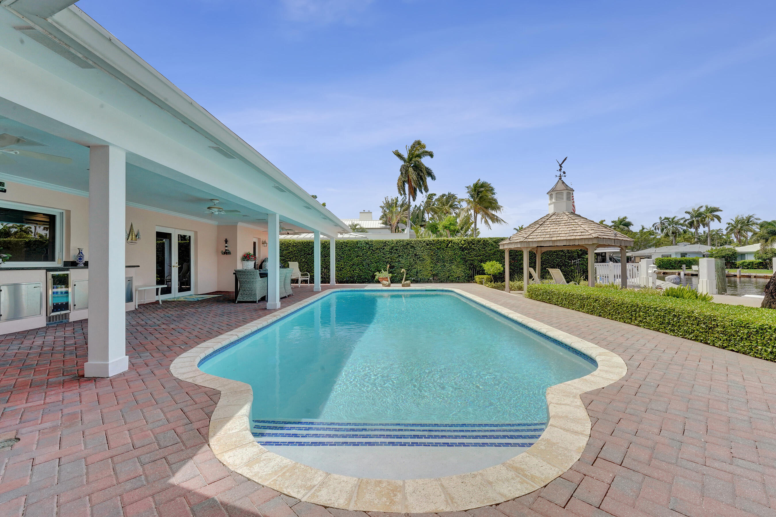 163 Nurmi Fort Lauderdale, FL 33301