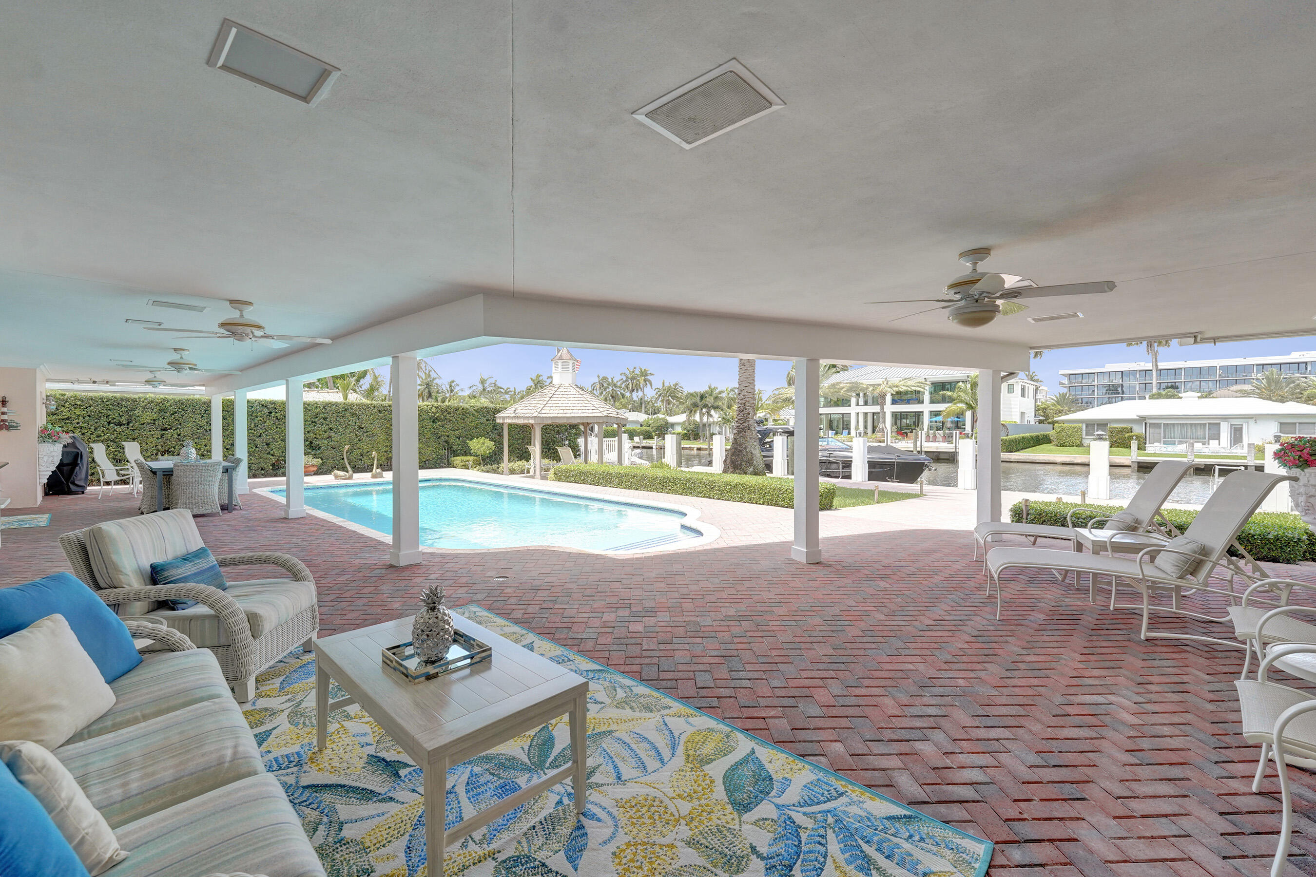 163 Nurmi Fort Lauderdale, FL 33301