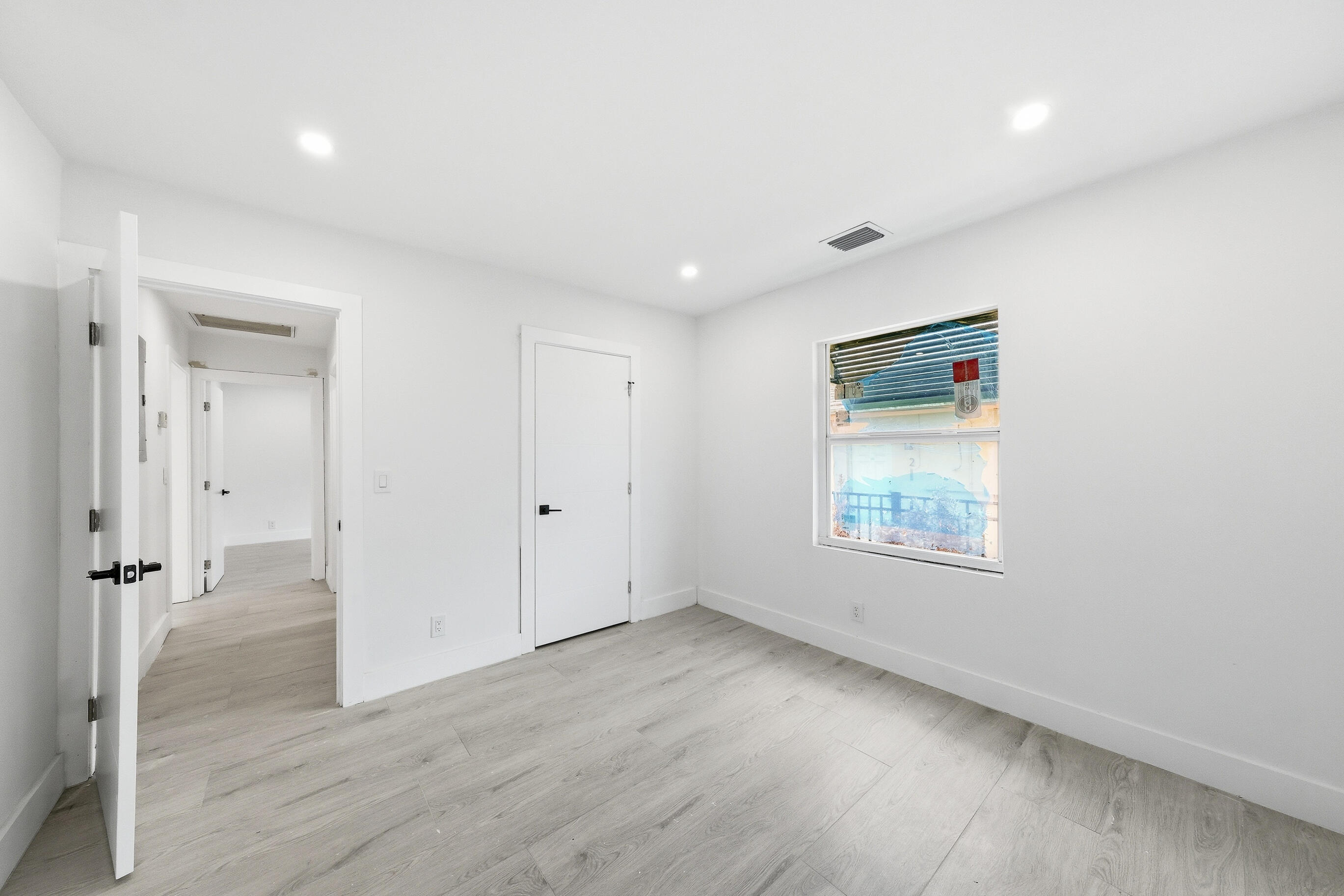 216 NE 23rd Pompano Beach, FL 33062