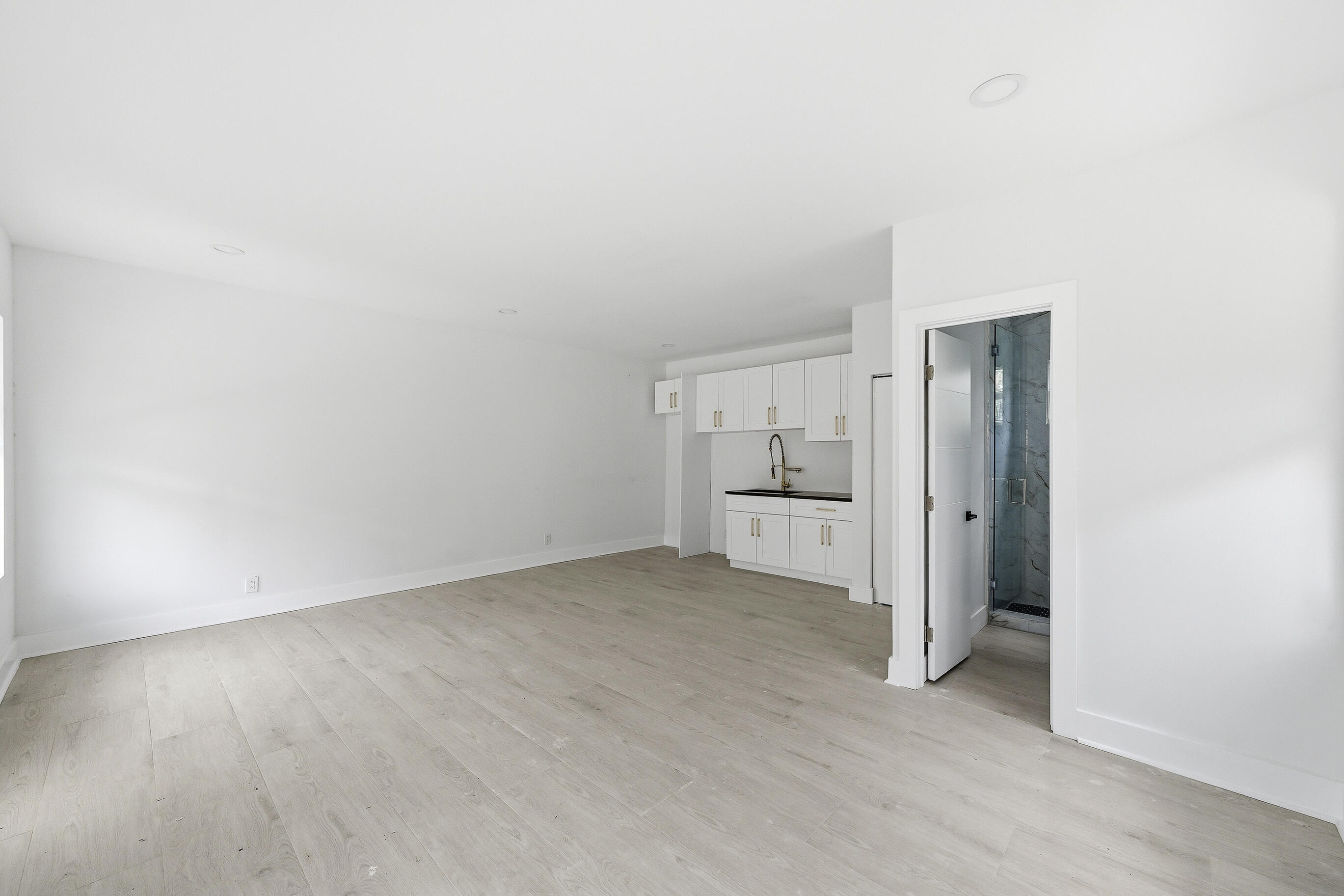 216 NE 23rd Pompano Beach, FL 33062