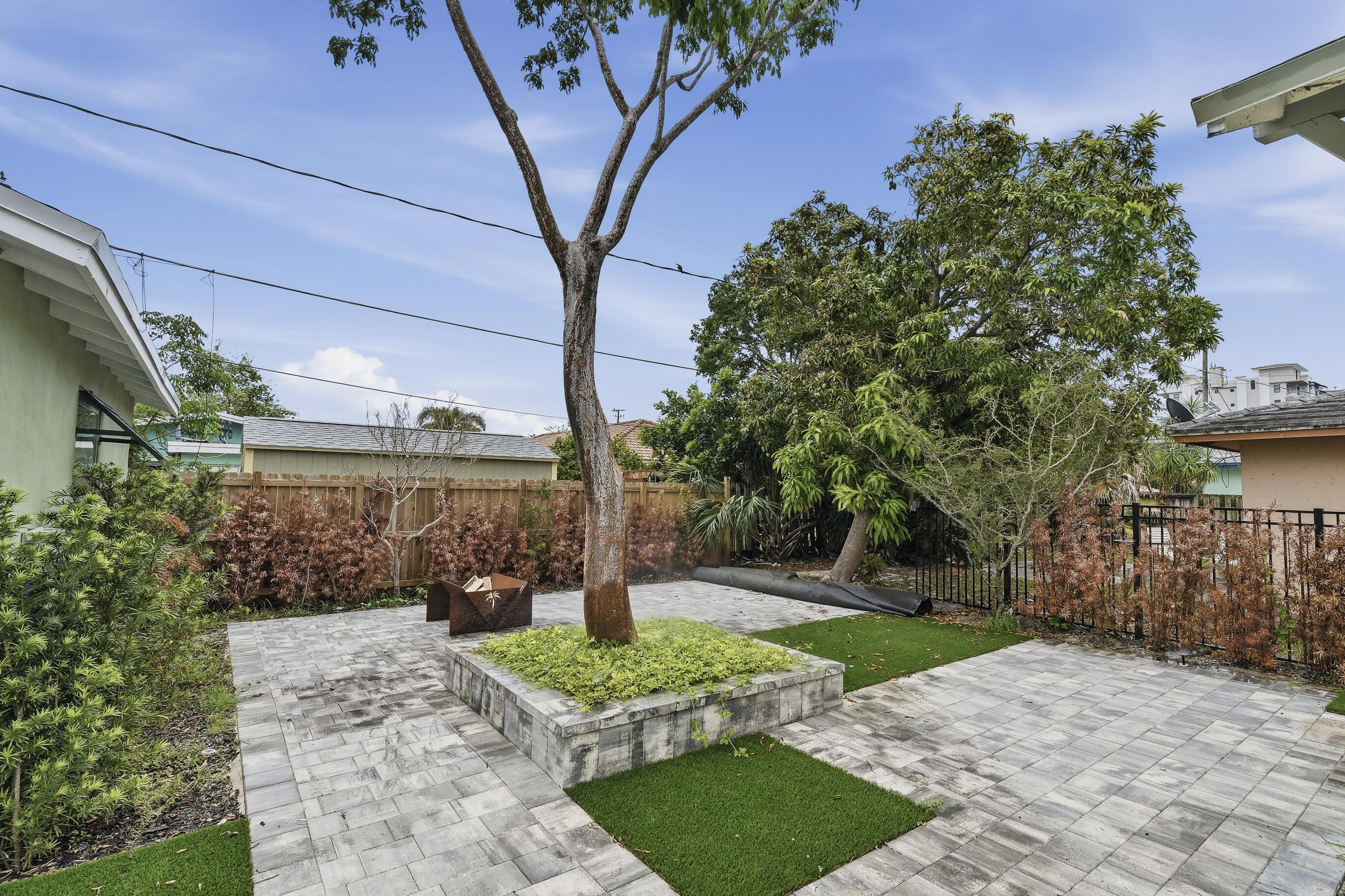 216 NE 23rd Pompano Beach, FL 33062