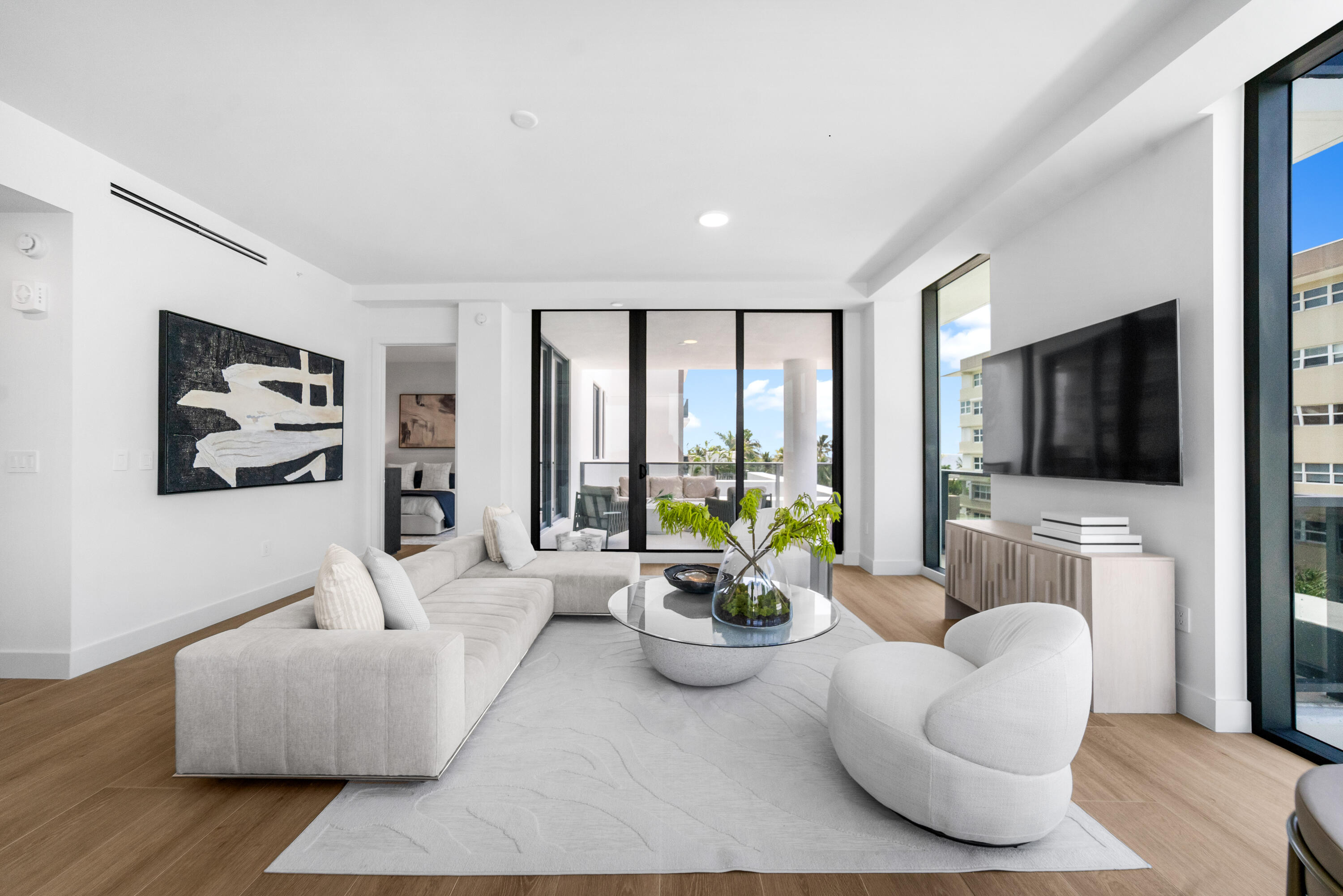 305 Briny #301 Pompano Beach, FL 33062
