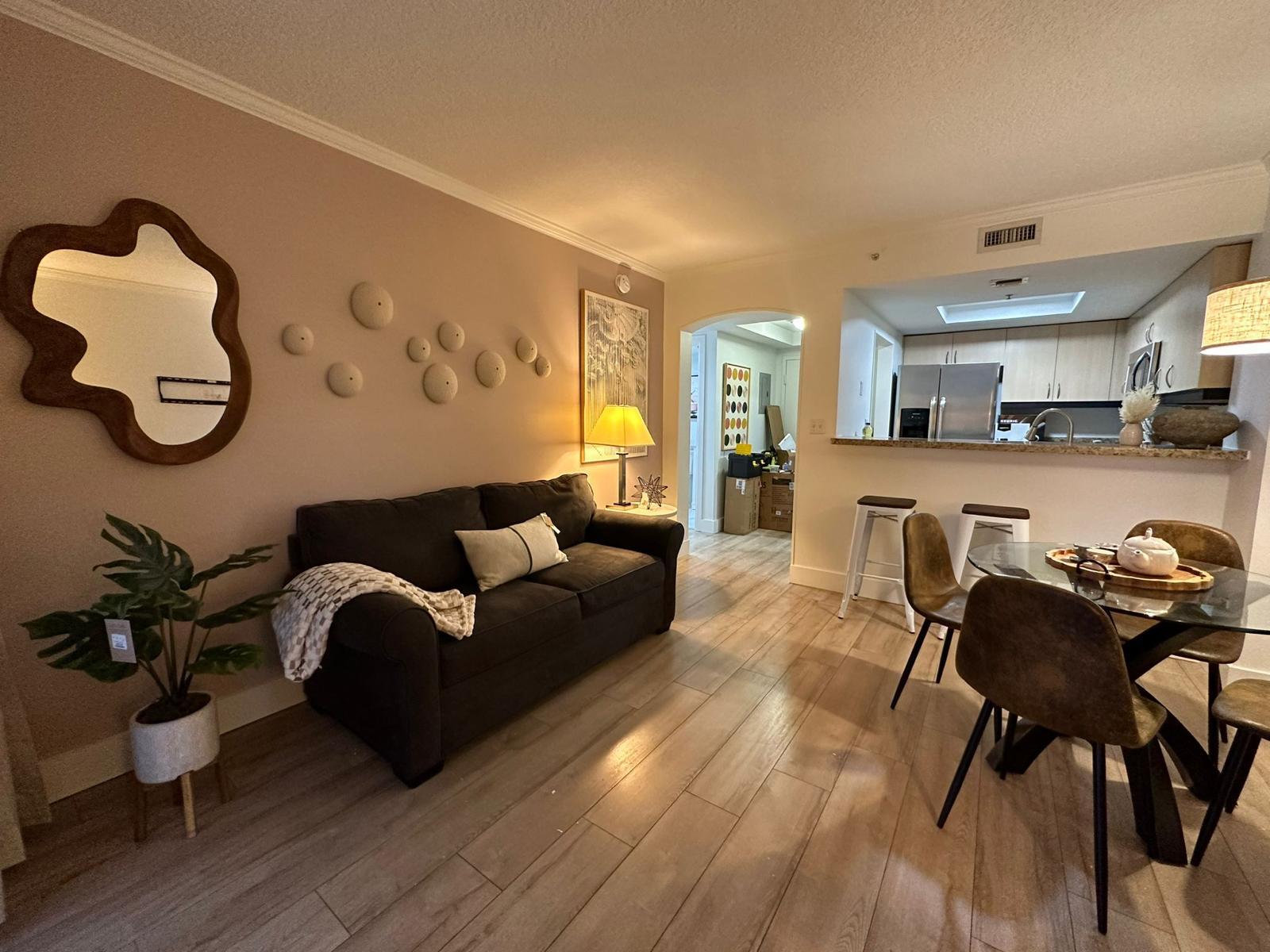 2951 S Bayshore #805 Miami, FL 33133