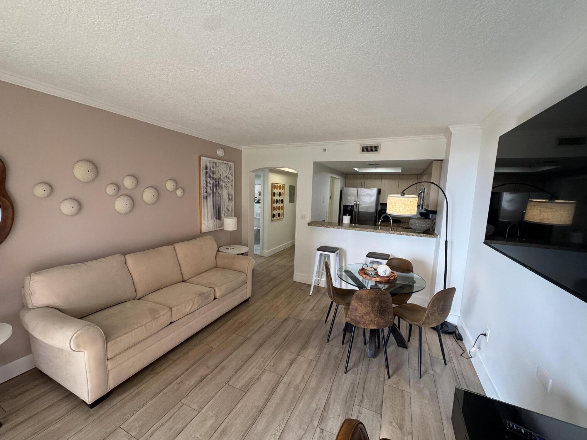 2951 S Bayshore #805 Miami, FL 33133