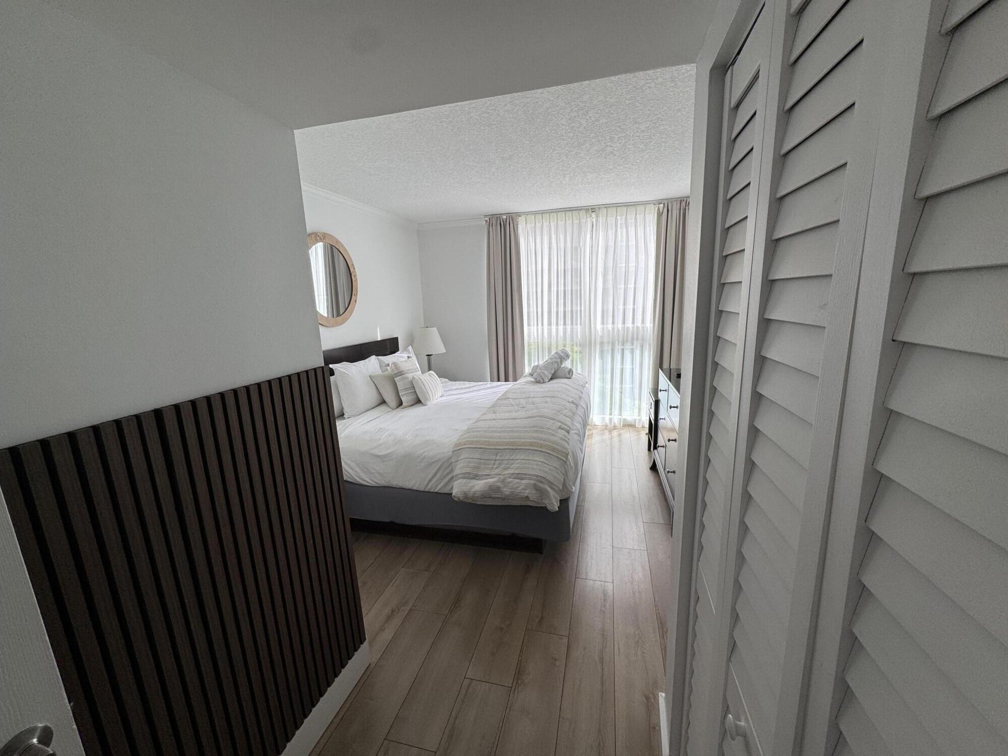 2951 S Bayshore #805 Miami, FL 33133