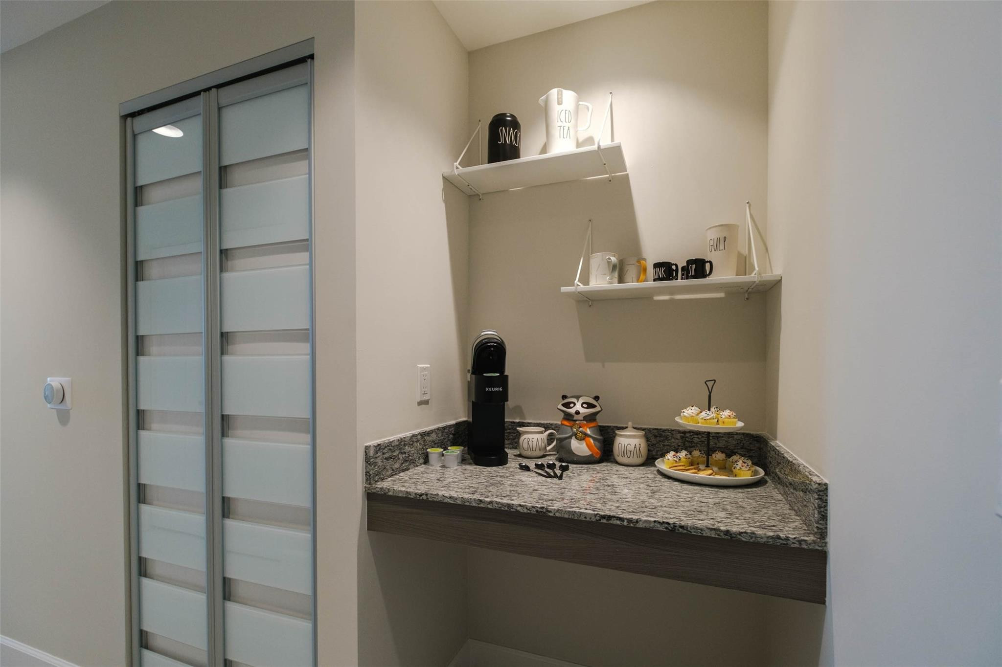 5350 NW 84th #1413 Doral, FL 33166