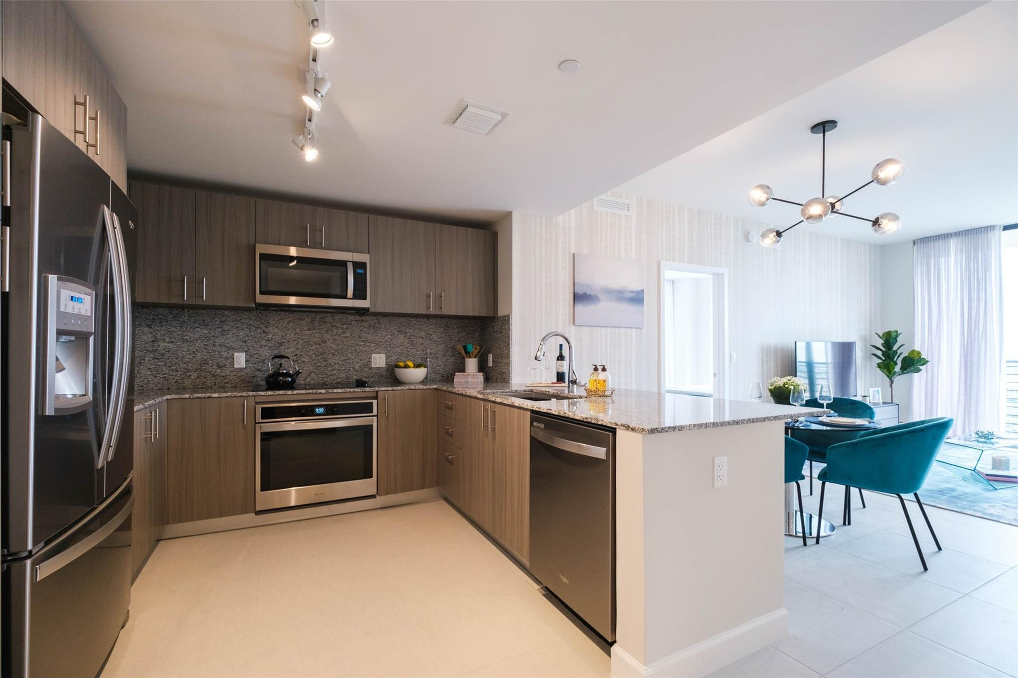5350 NW 84th #1413 Doral, FL 33166