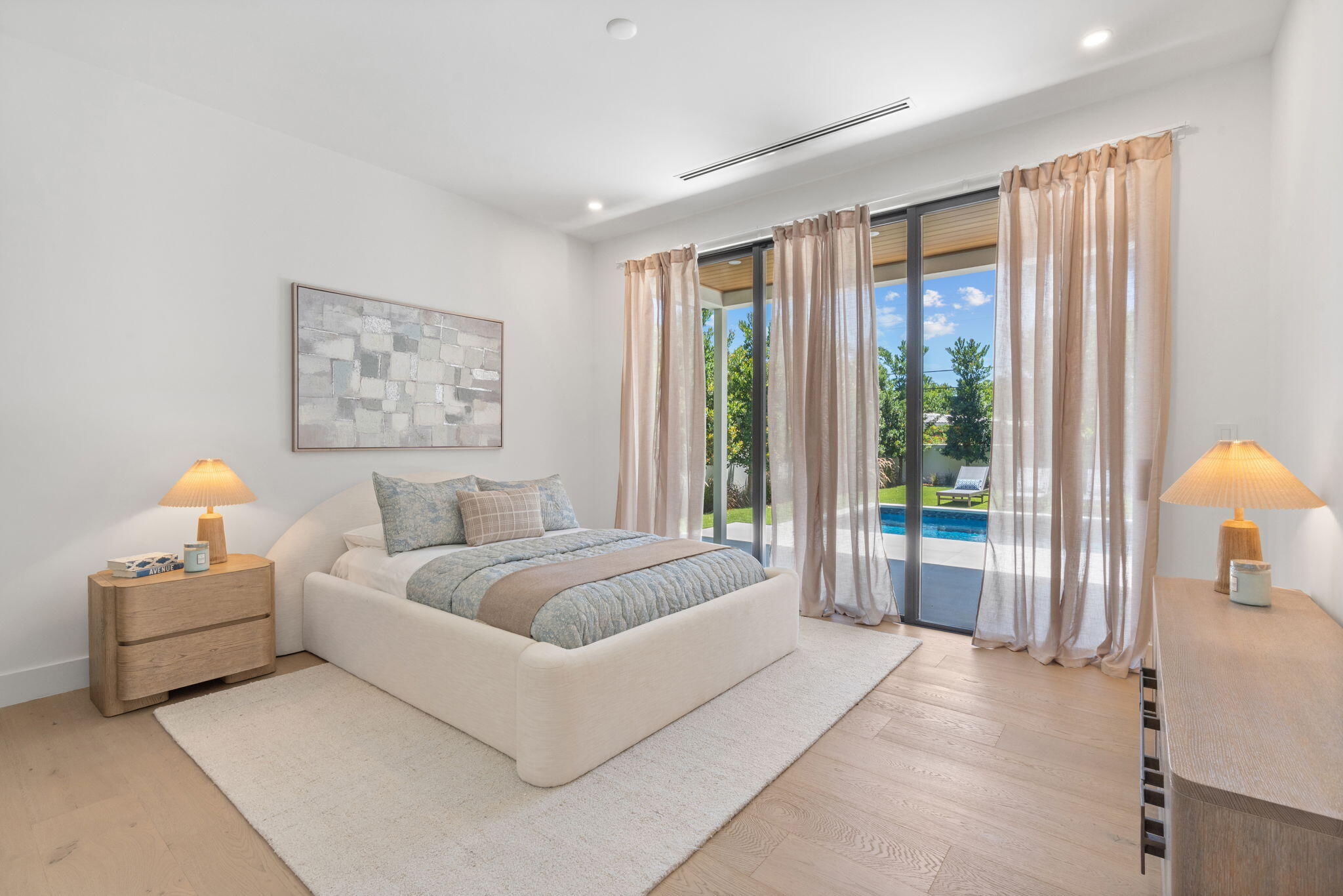 2506 NE 14th Fort Lauderdale, FL 33304