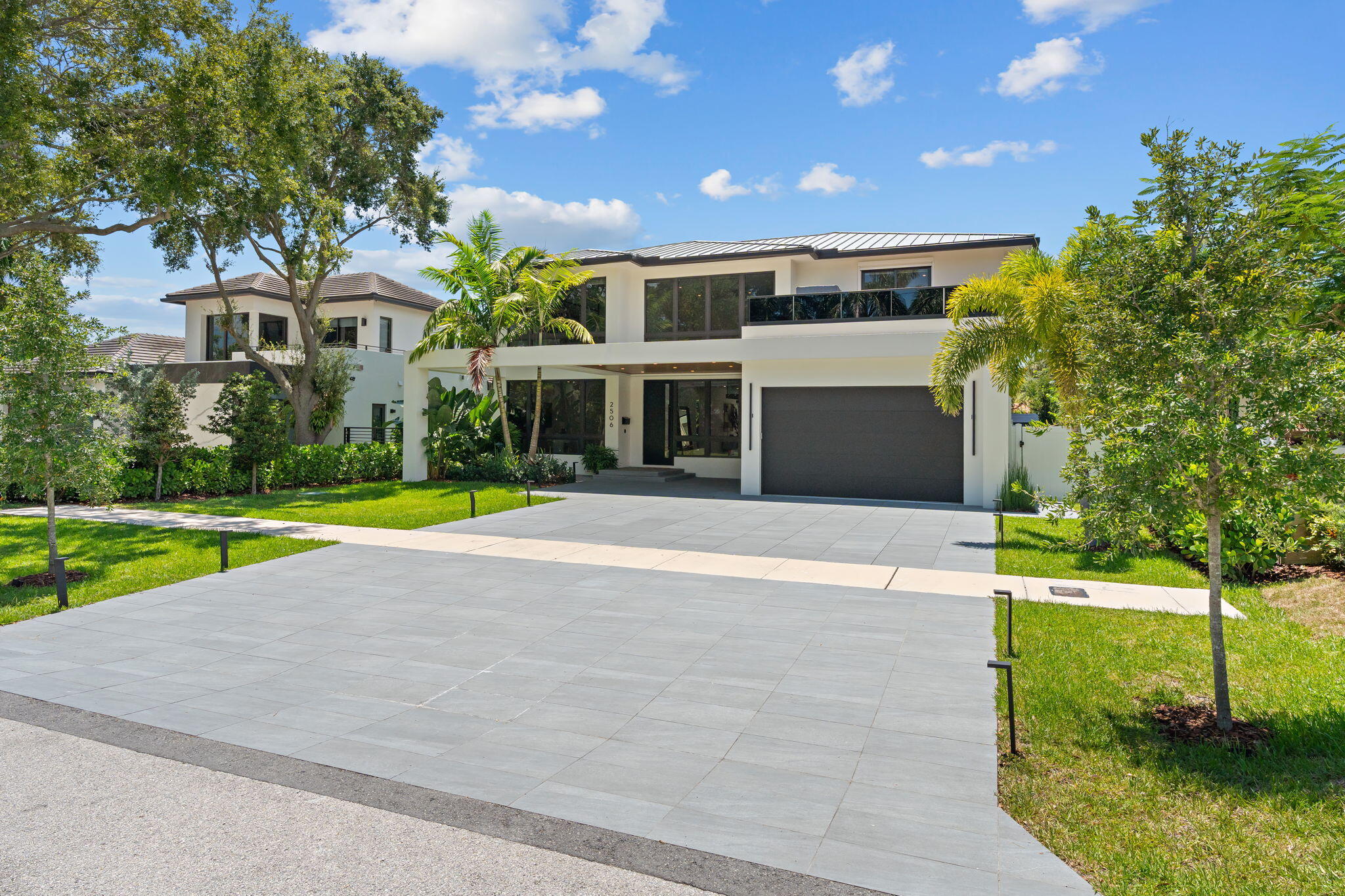 2506 NE 14th Fort Lauderdale, FL 33304