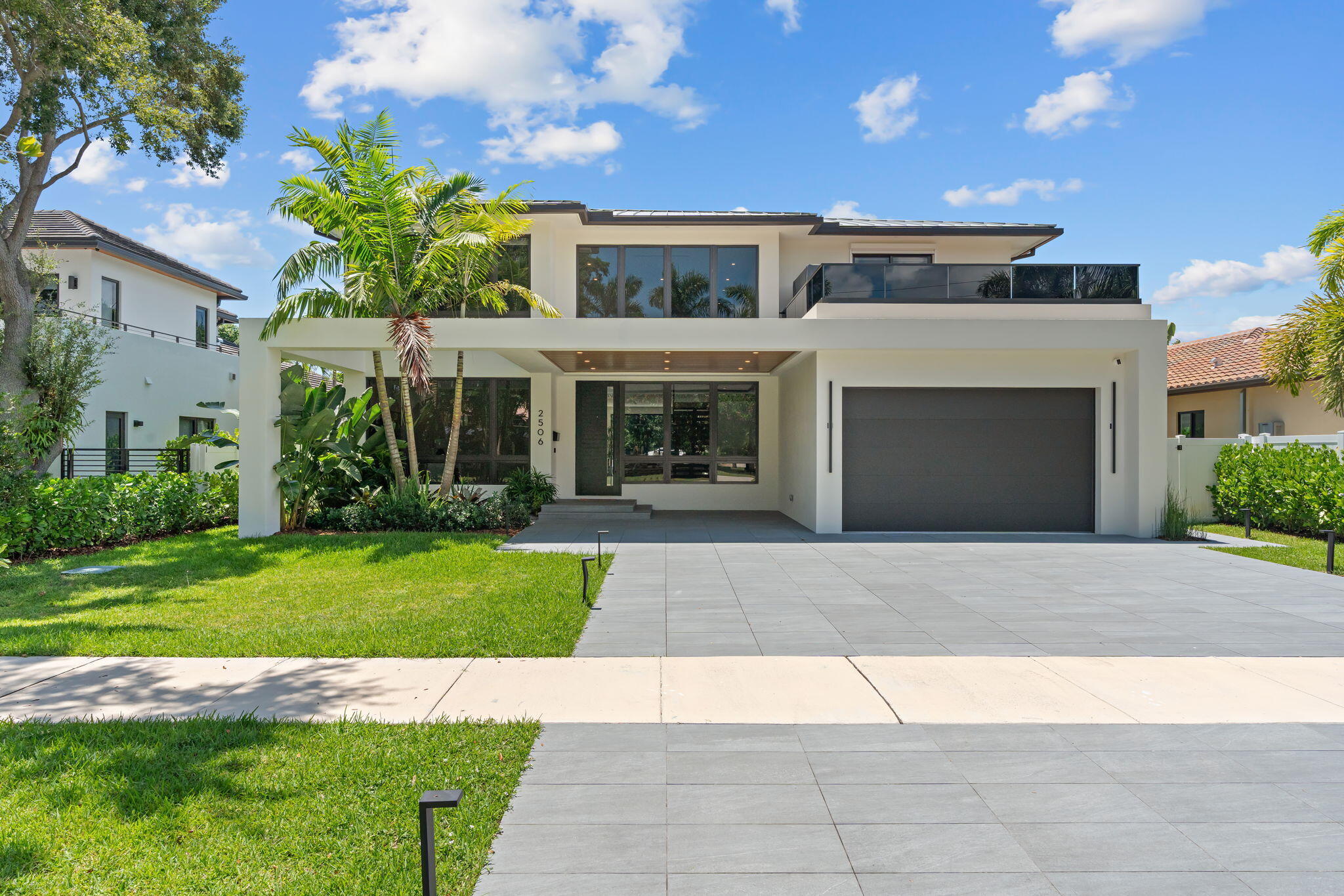 2506 NE 14th Fort Lauderdale, FL 33304