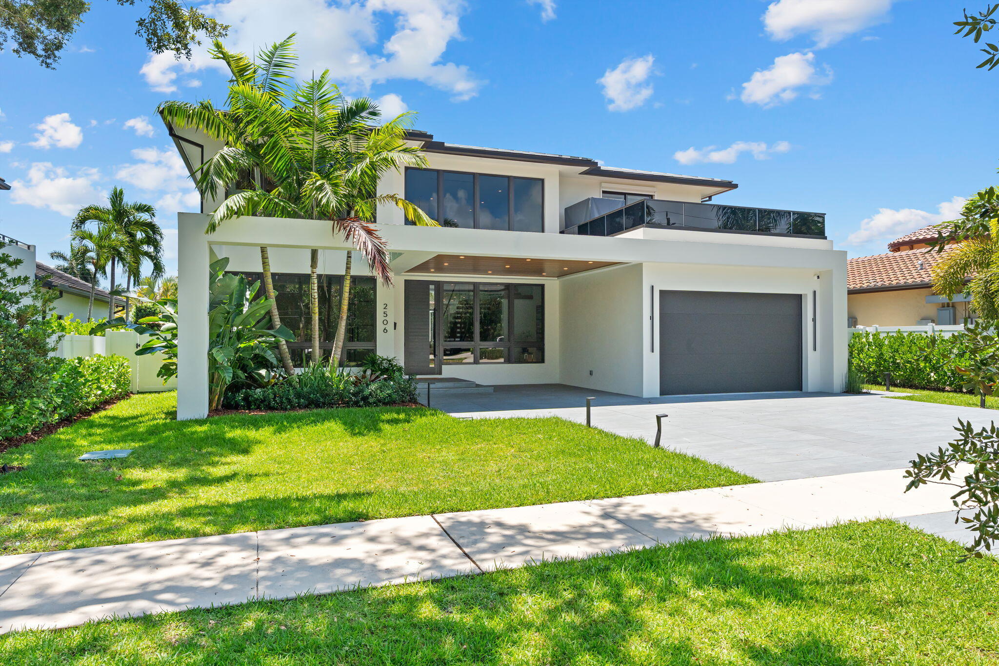 2506 NE 14th Fort Lauderdale, FL 33304