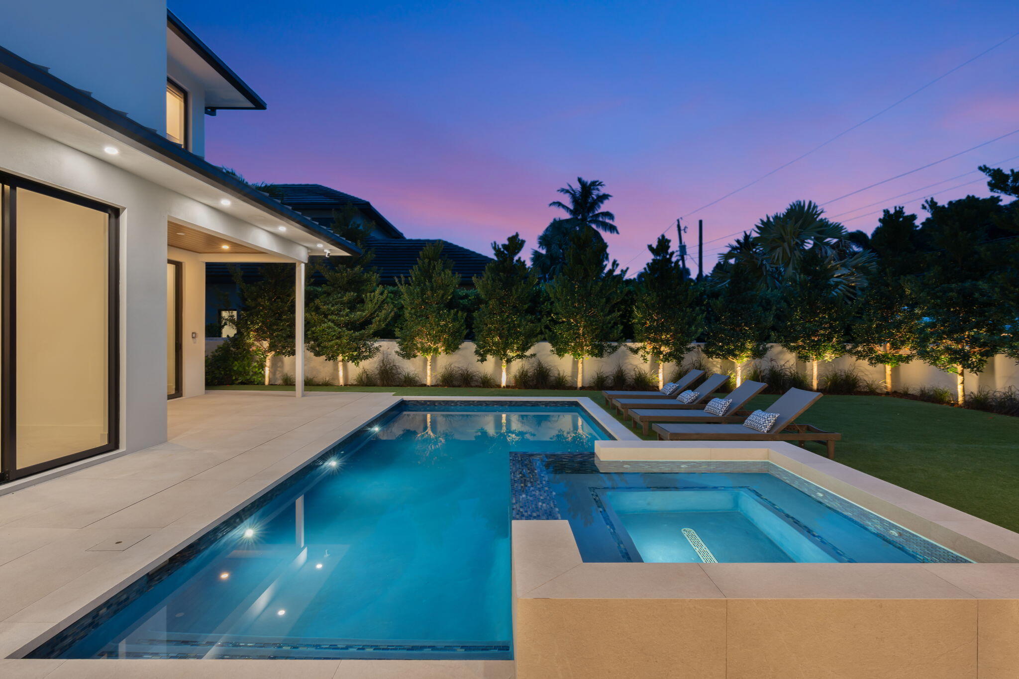 2506 NE 14th Fort Lauderdale, FL 33304