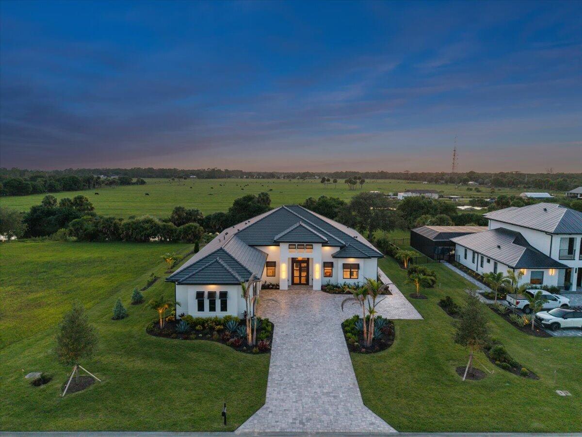 1023 W Polo Grounds Dr Vero Beach, FL 32966