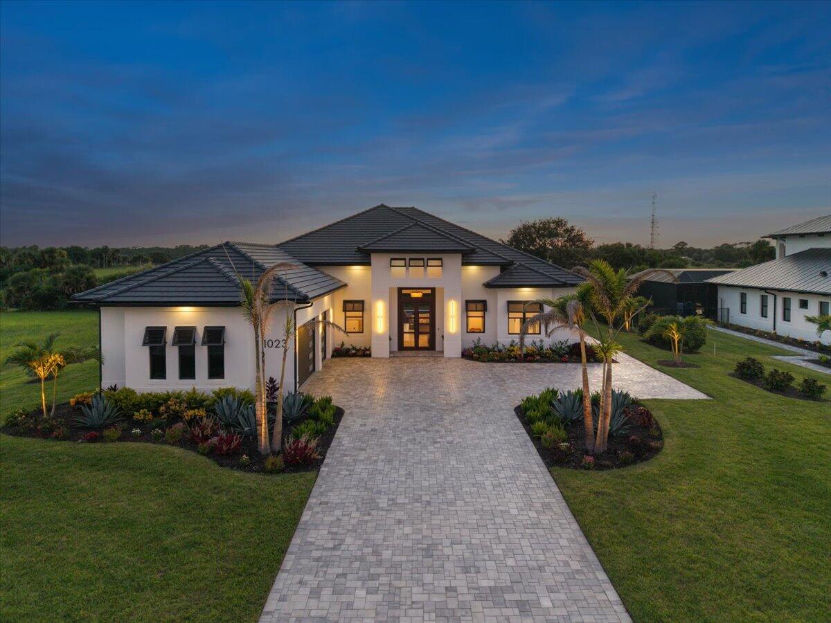 1023 W Polo Grounds Dr Vero Beach, FL 32966