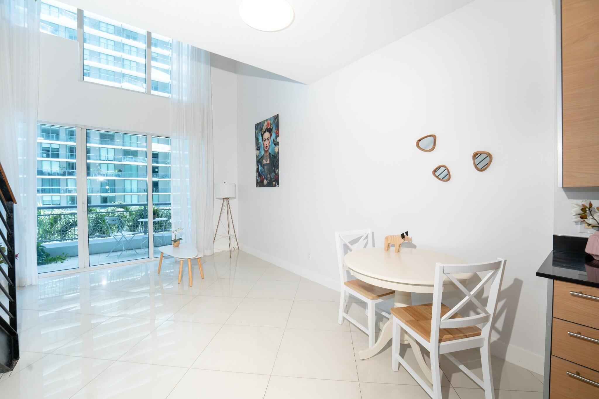 image Infinity at Brickell14