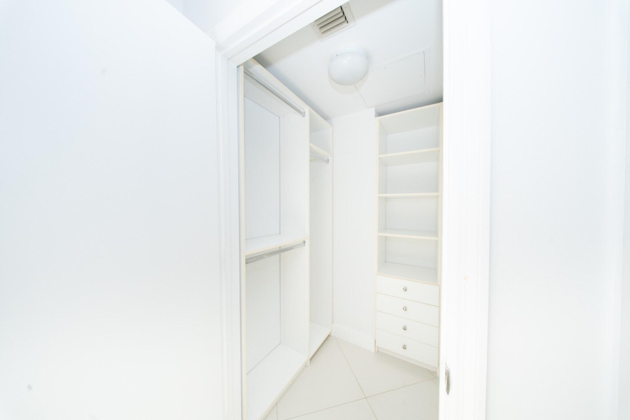 image Infinity at Brickell15