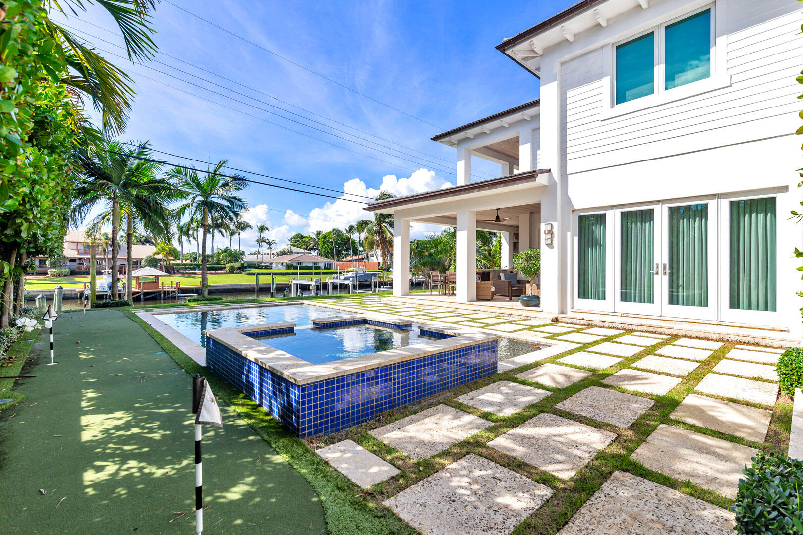 222 Arlington Rd West Palm Beach, FL 33405
