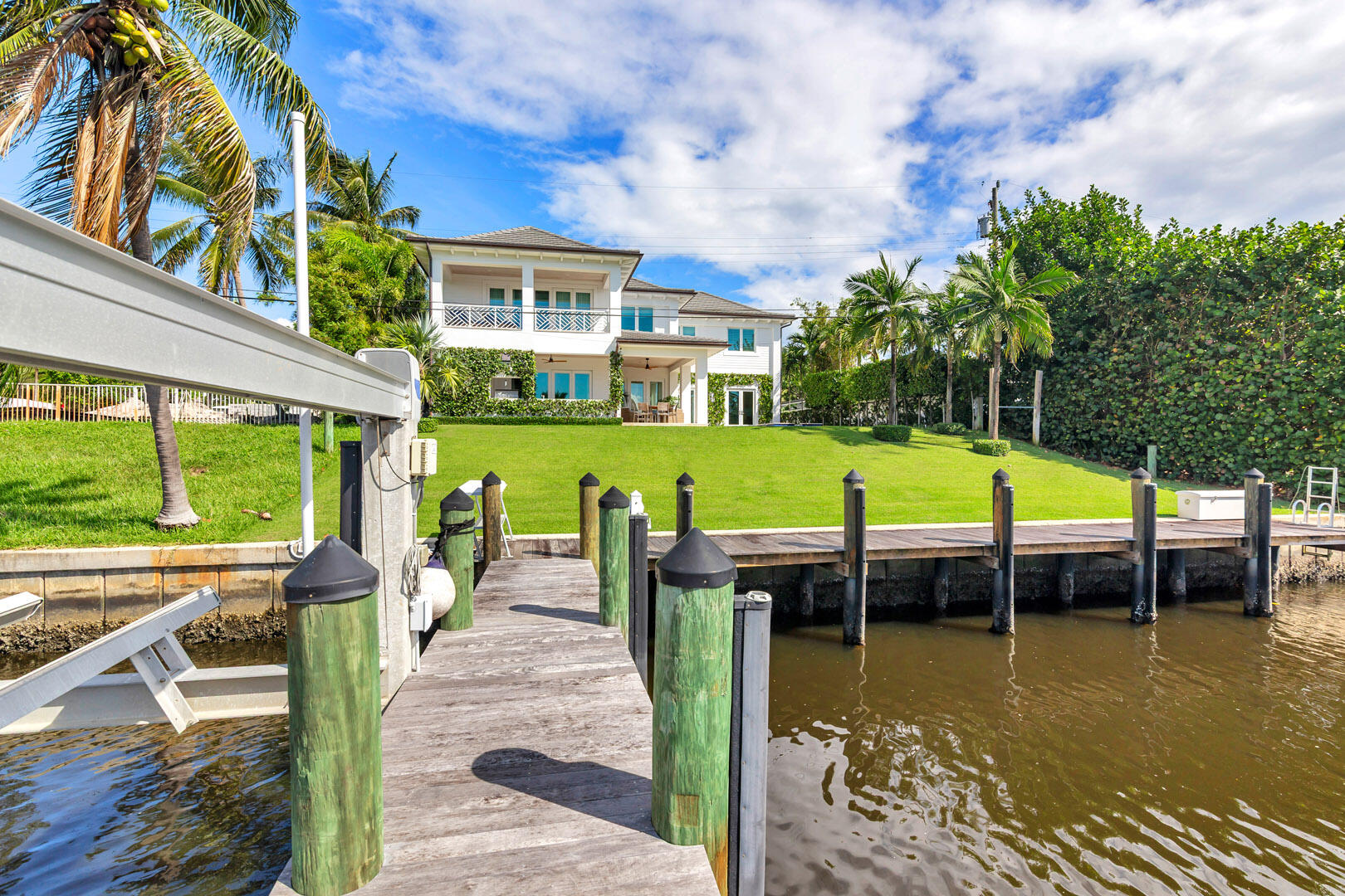 222 Arlington Rd West Palm Beach, FL 33405