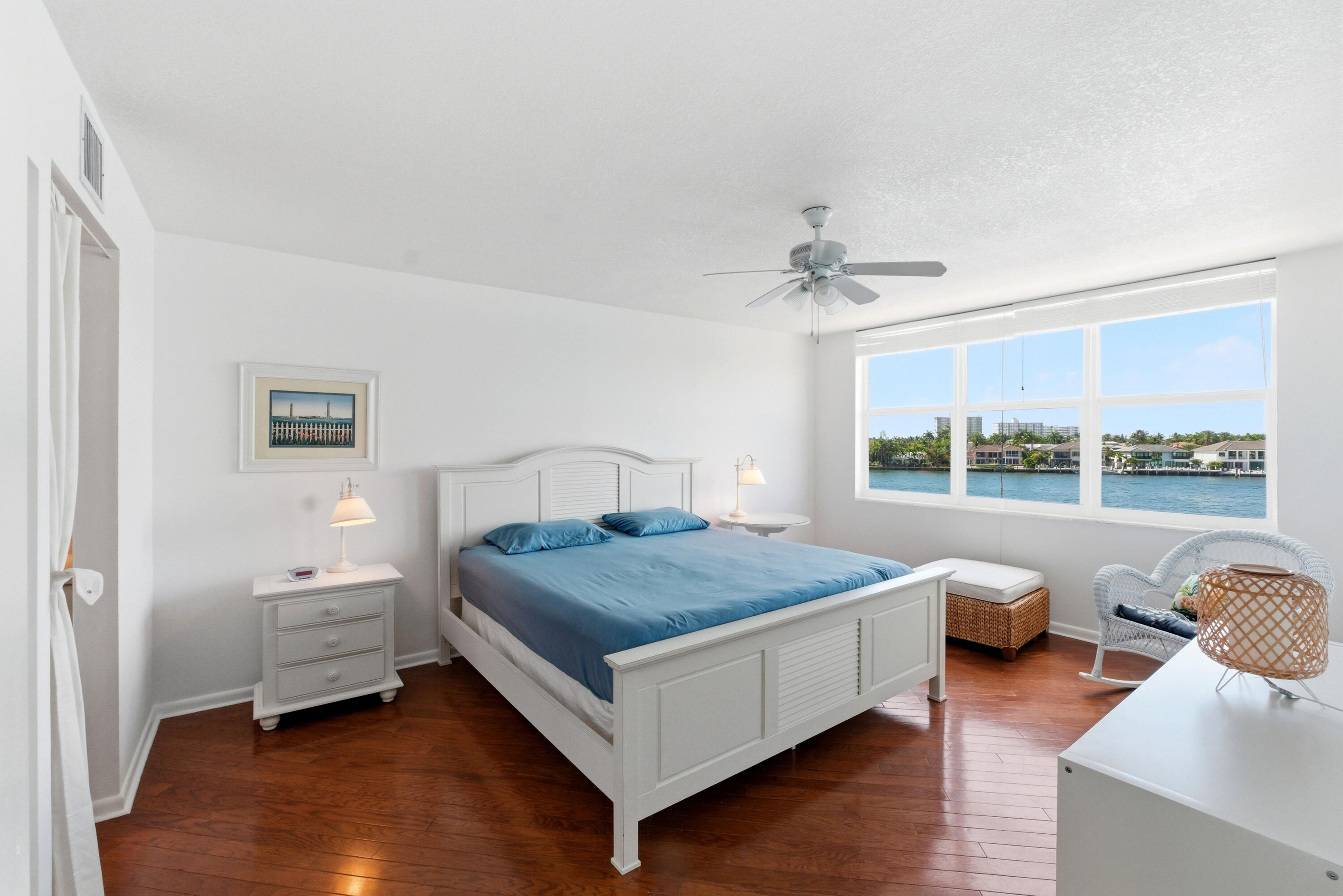 511 Bayshore Dr #410 Fort Lauderdale, FL 33304